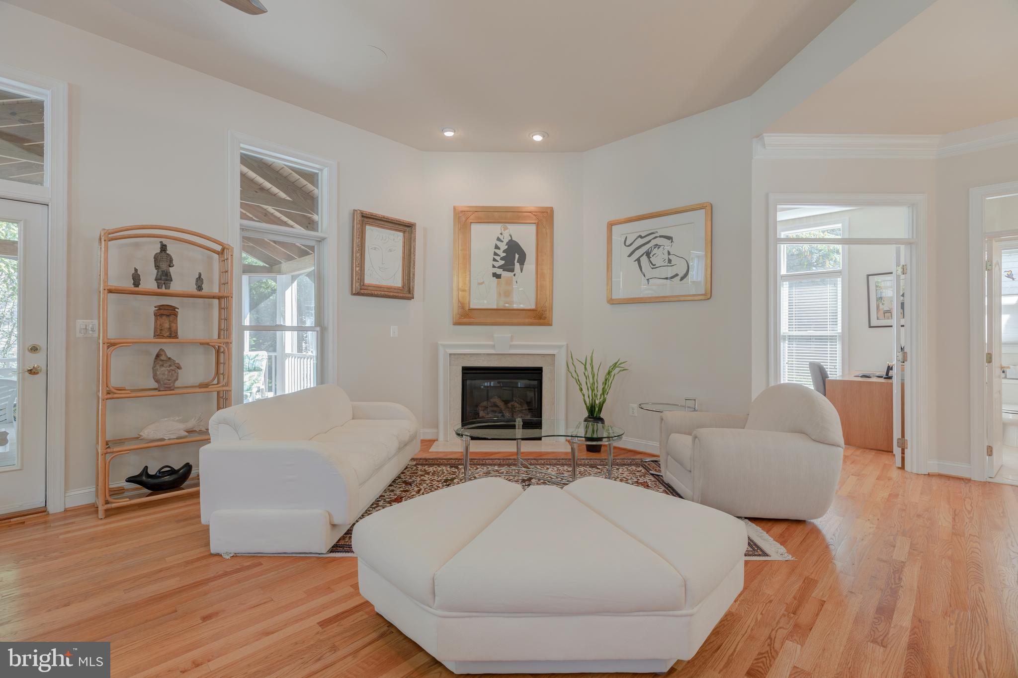 WEST MC LEAN - Residential