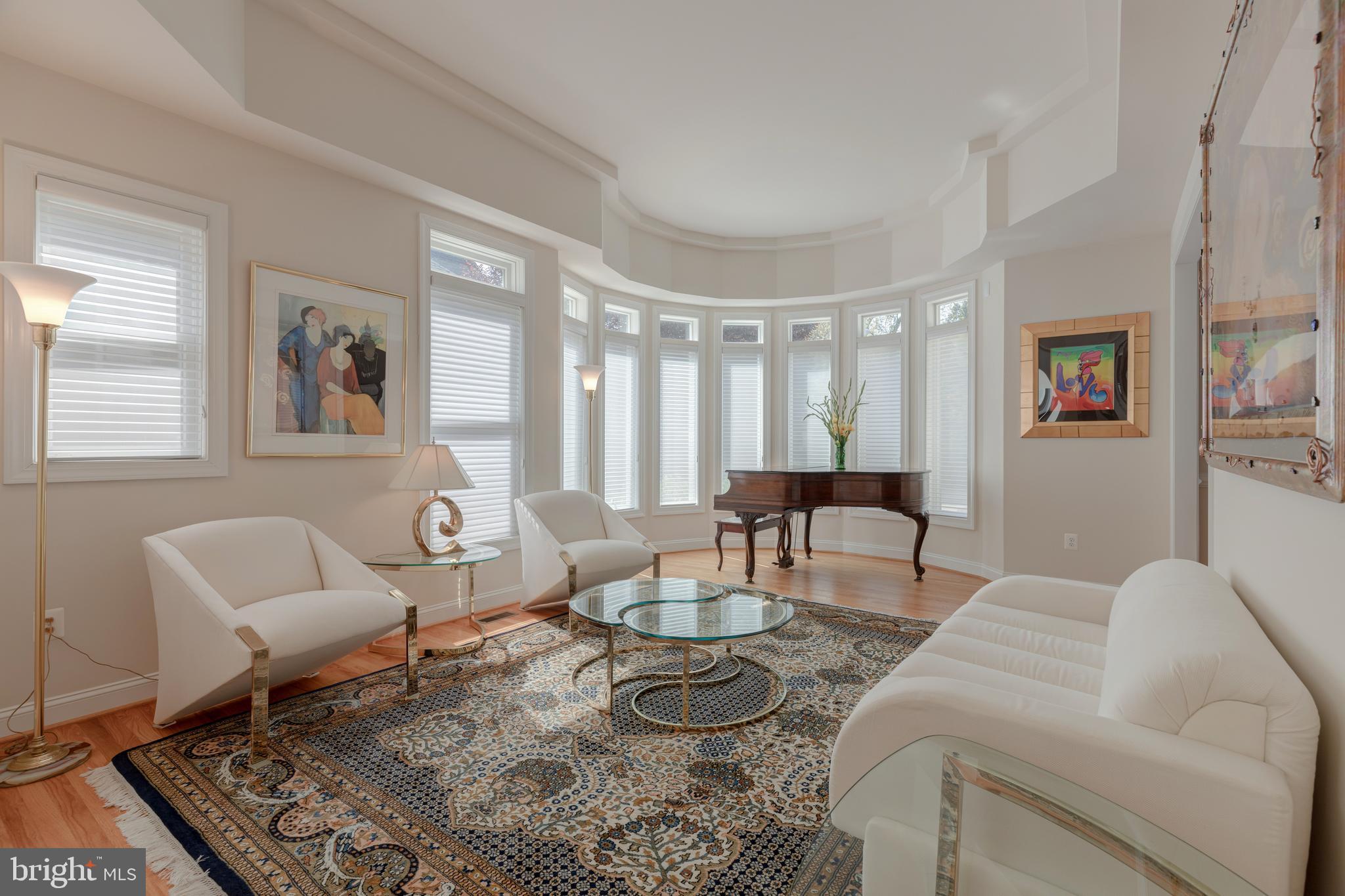 WEST MC LEAN - Residential