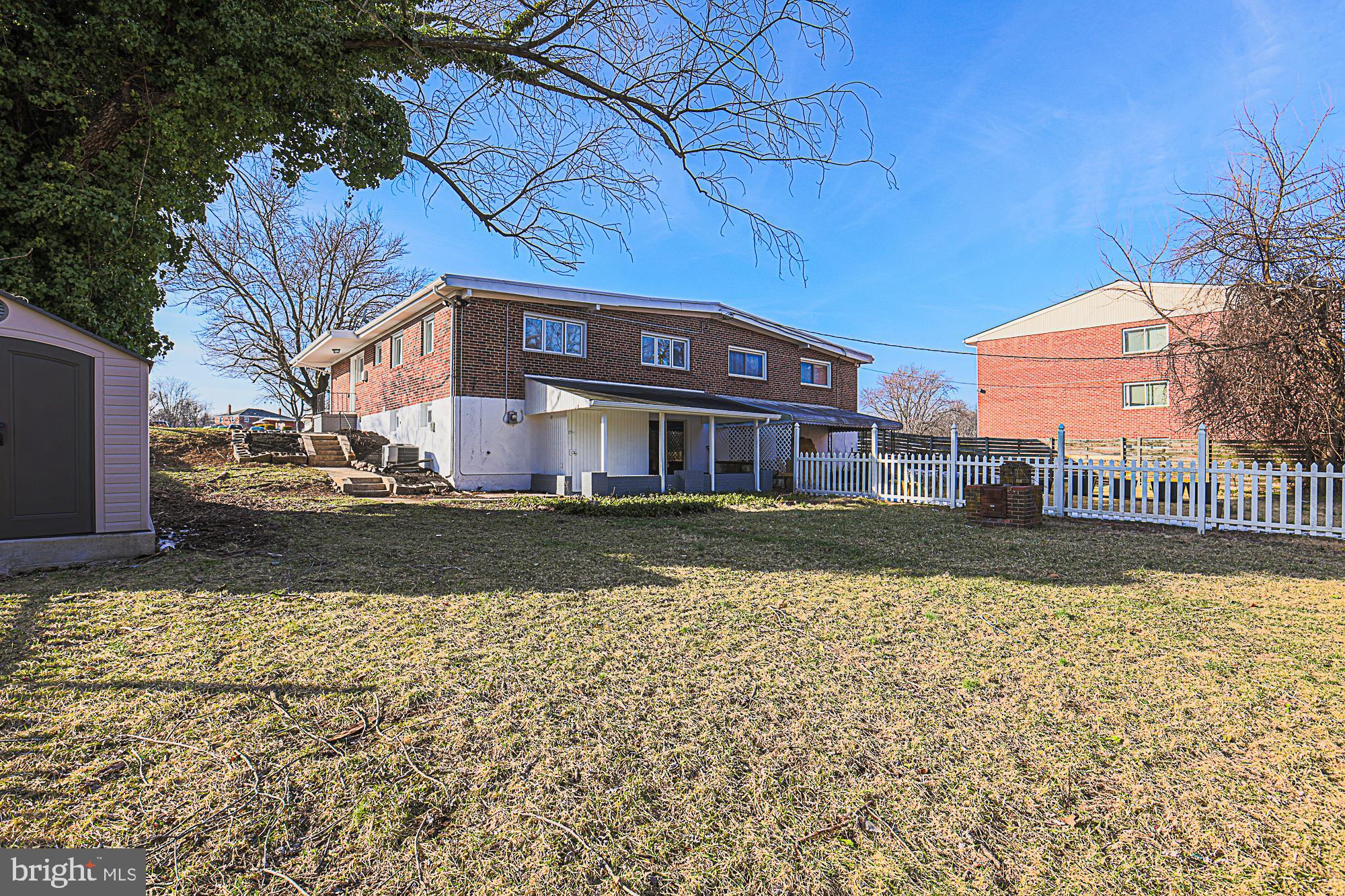 GLENMONT - Residential