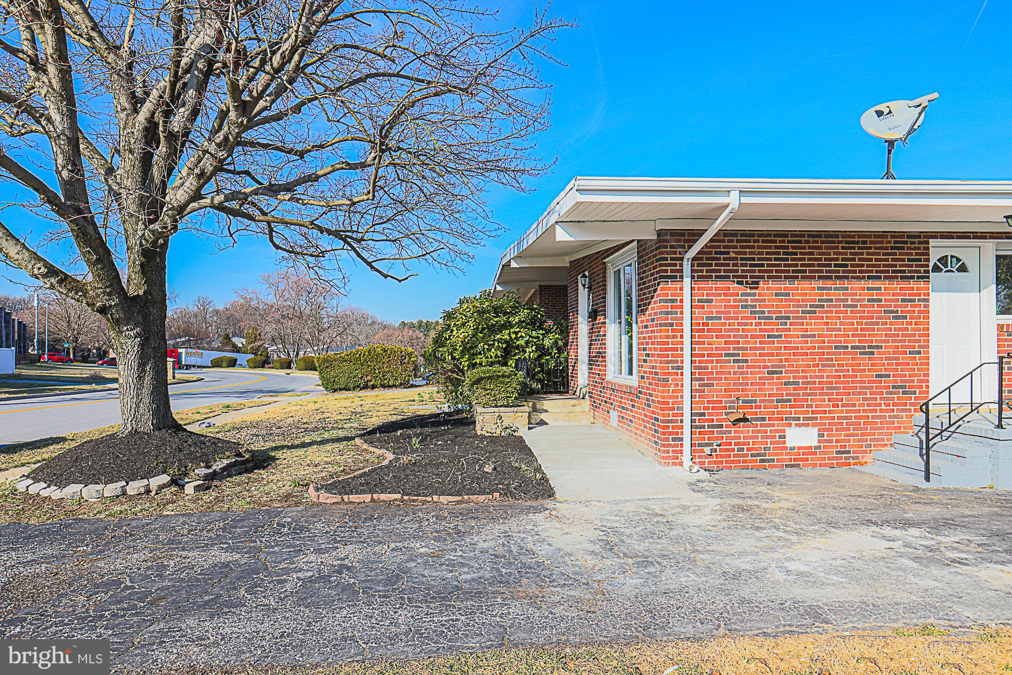 GLENMONT - Residential