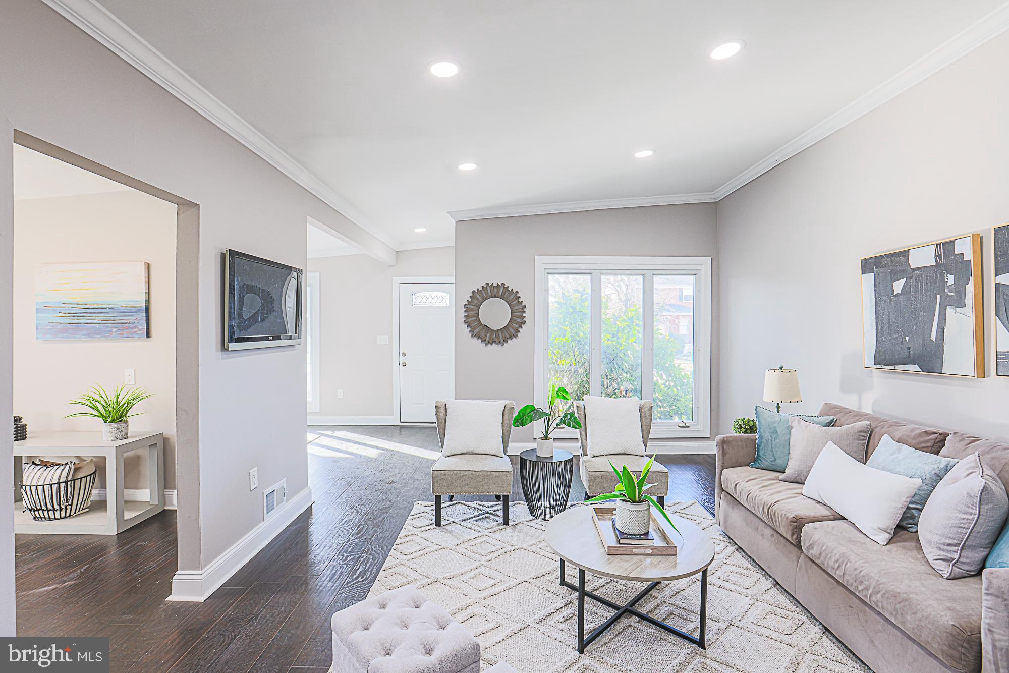 GLENMONT - Residential