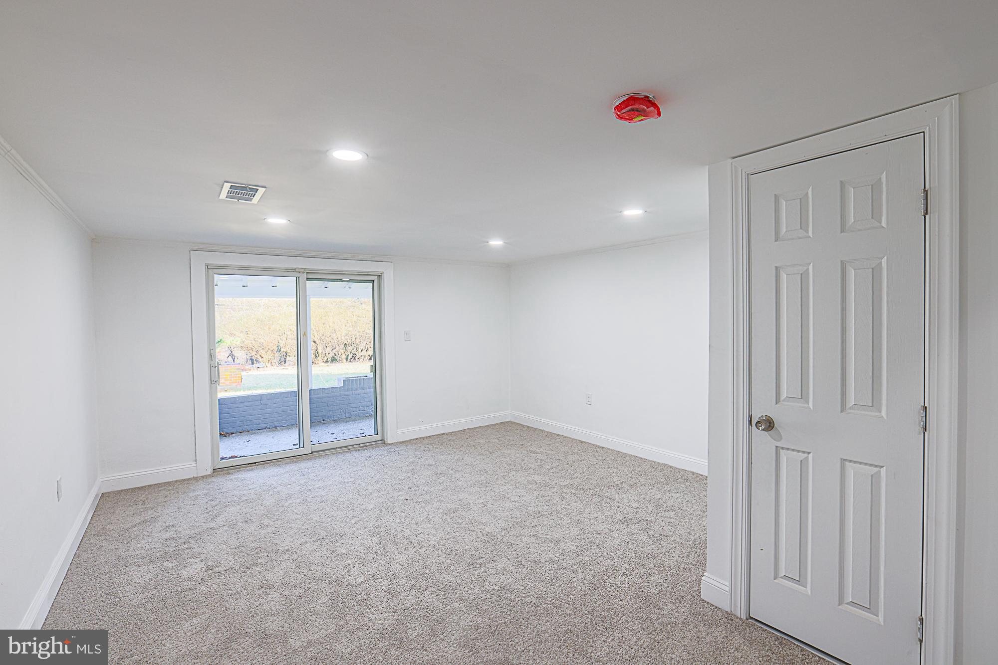 GLENMONT - Residential