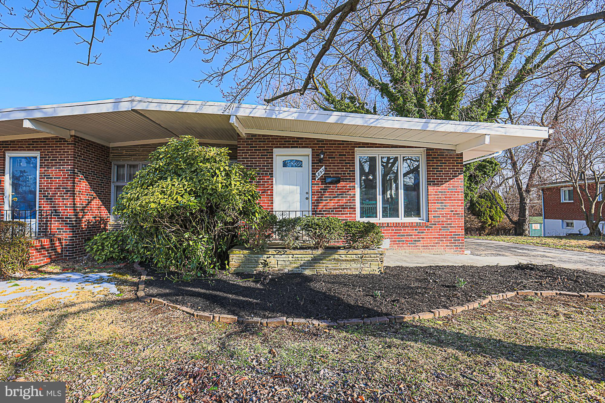 GLENMONT - Residential