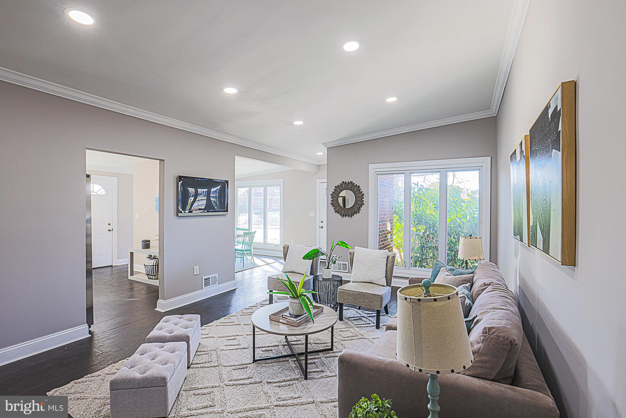 GLENMONT - Residential