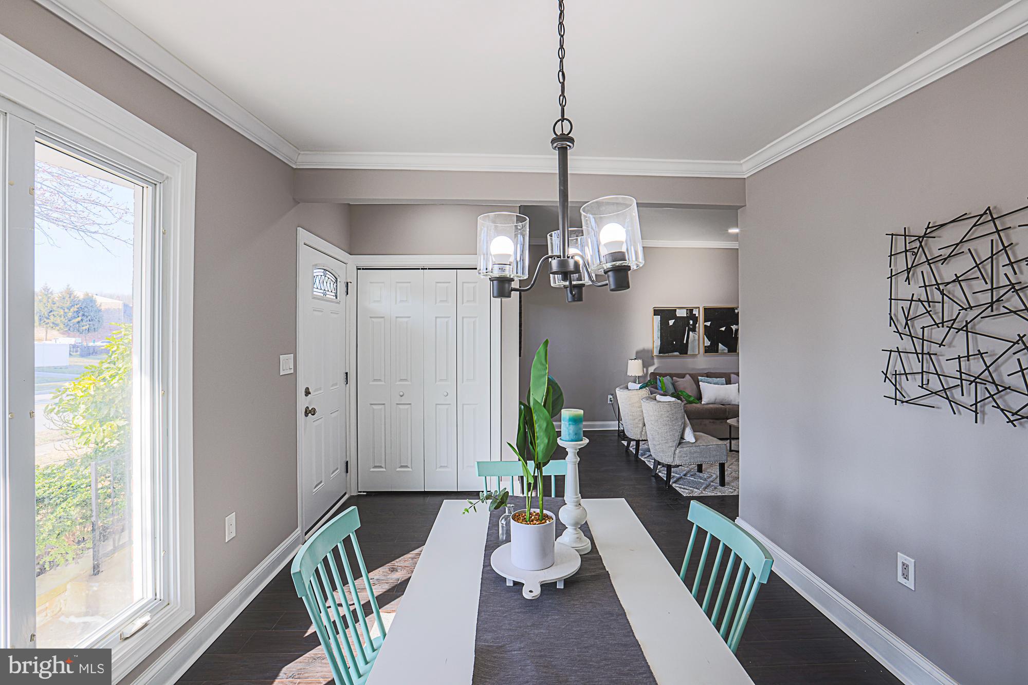 GLENMONT - Residential