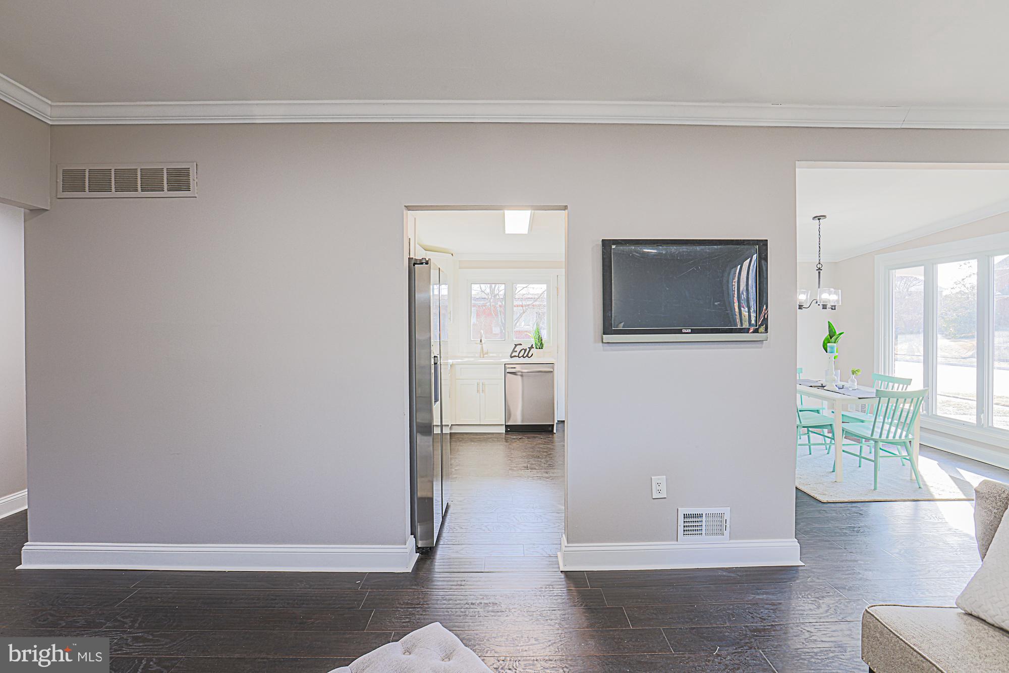 GLENMONT - Residential