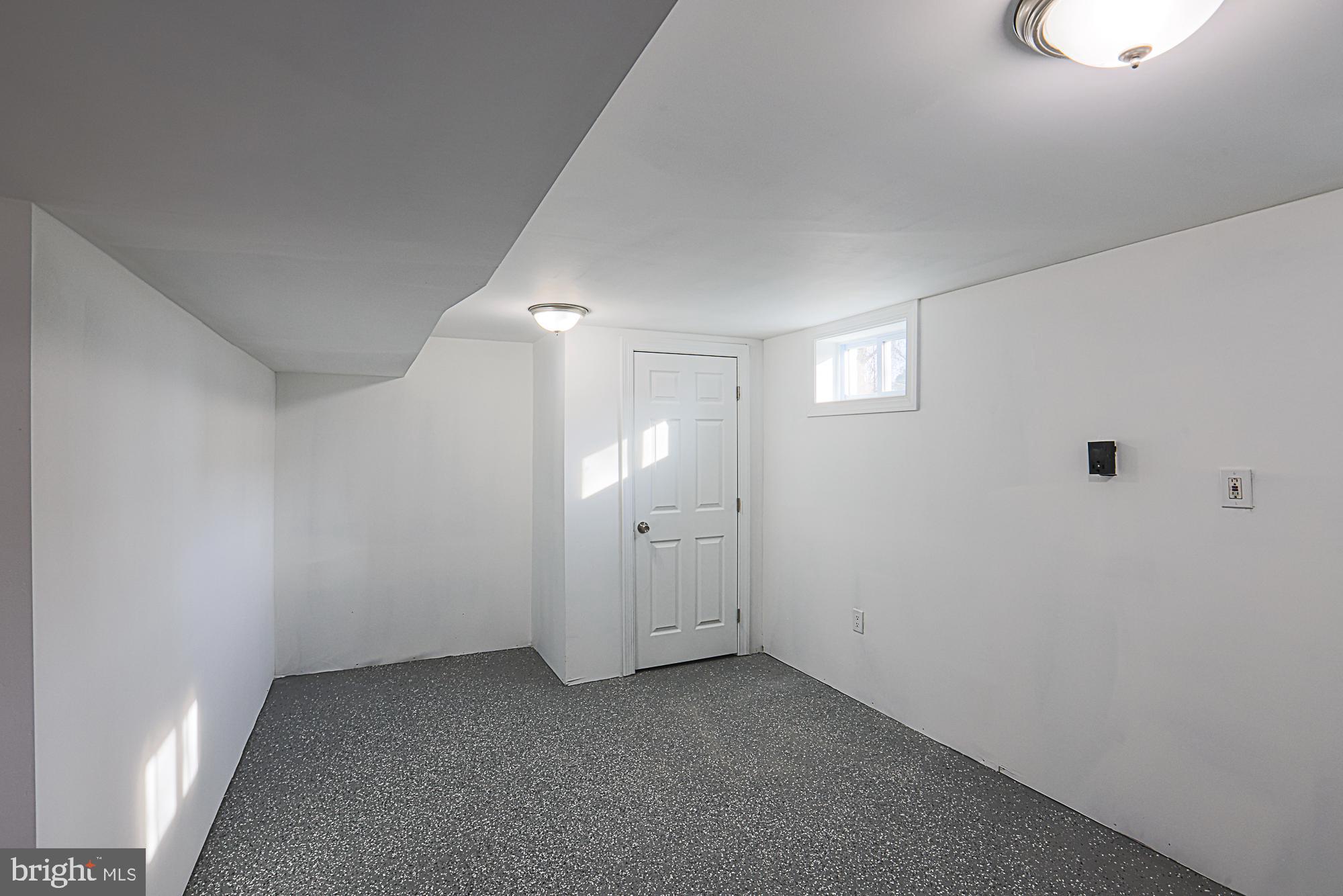 GLENMONT - Residential