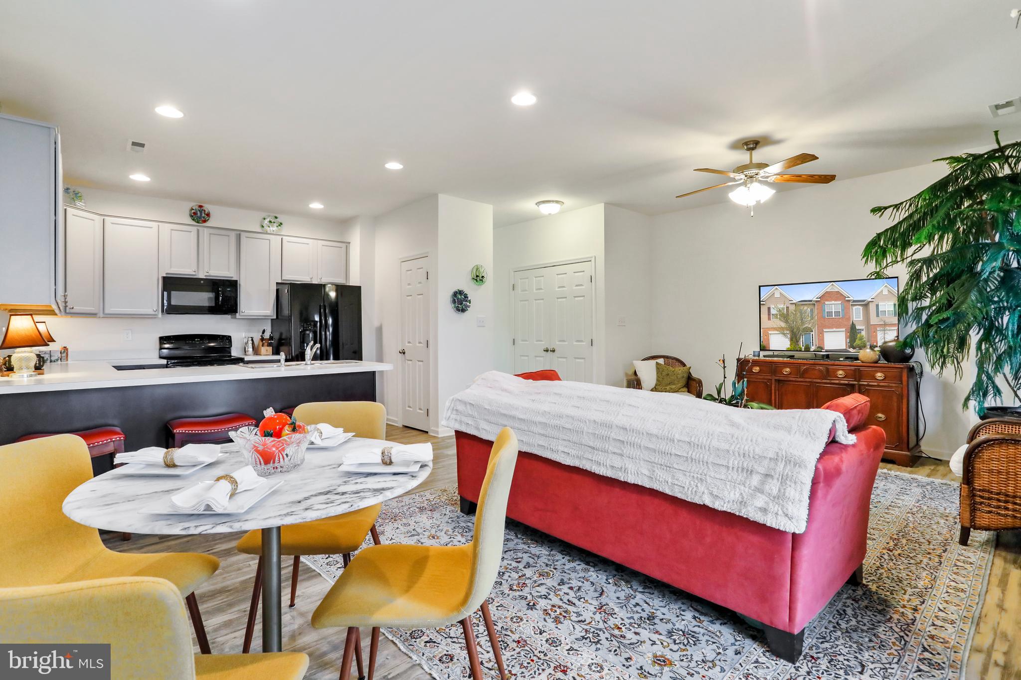 SPRING MILLS - Residential