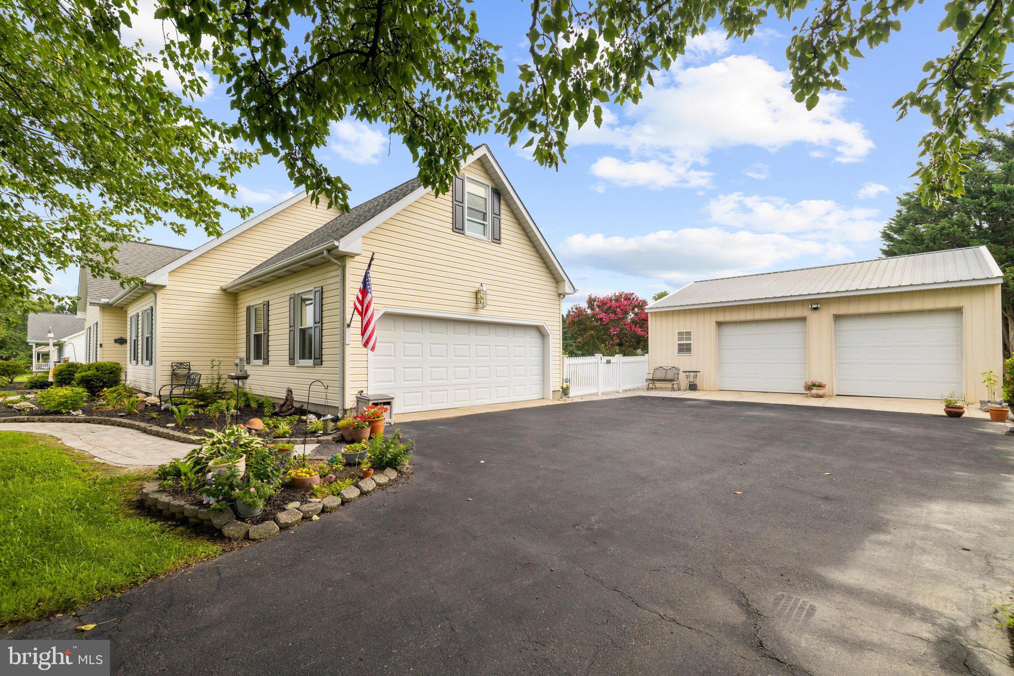 639 POPLAR SCHOOL ROAD