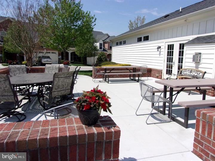 ENCLAVE AT ELLICOTT STATION - Residential