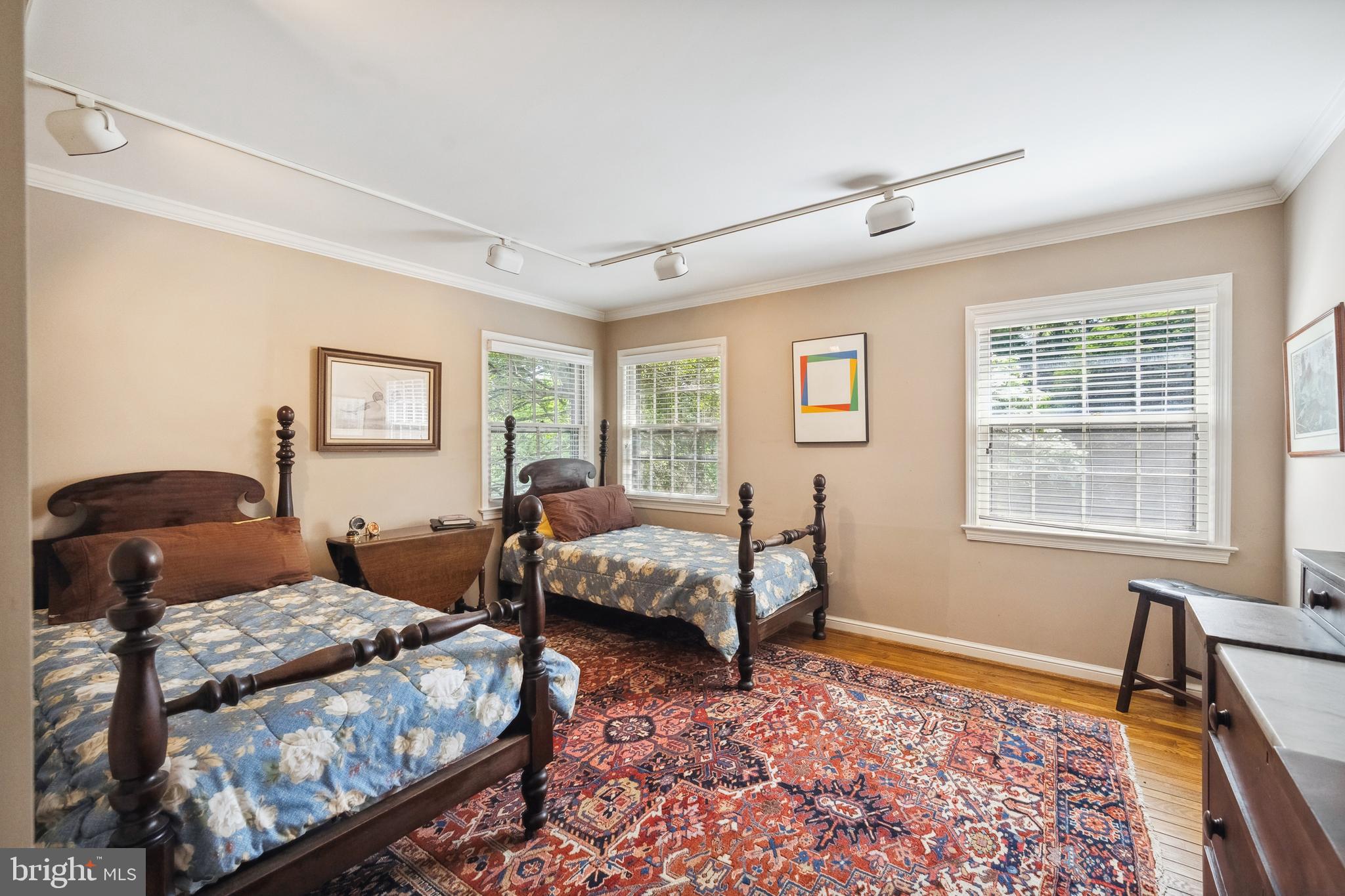 EVERMAY - Residential