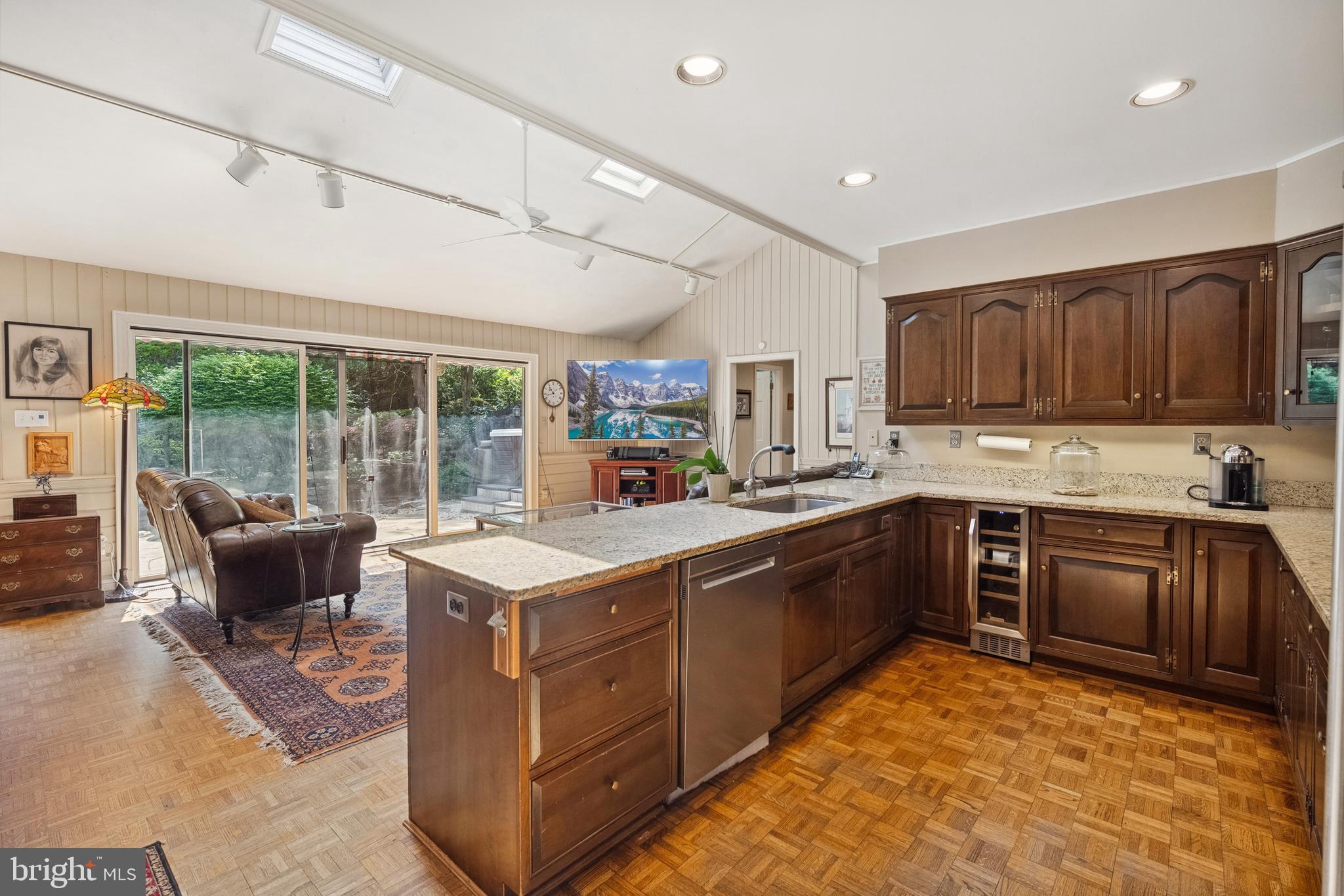 EVERMAY - Residential