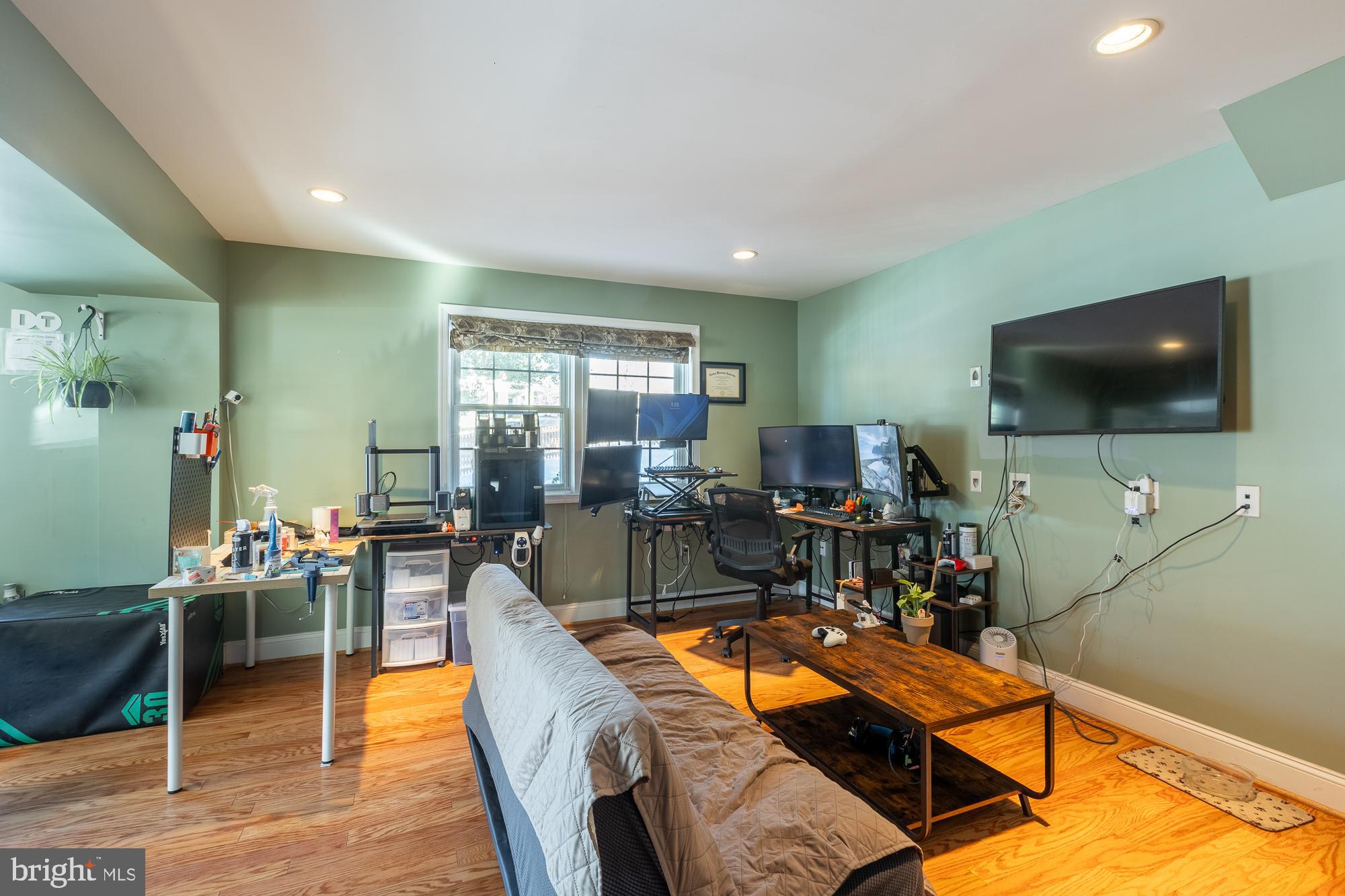 YORKTOWN - Residential Lease