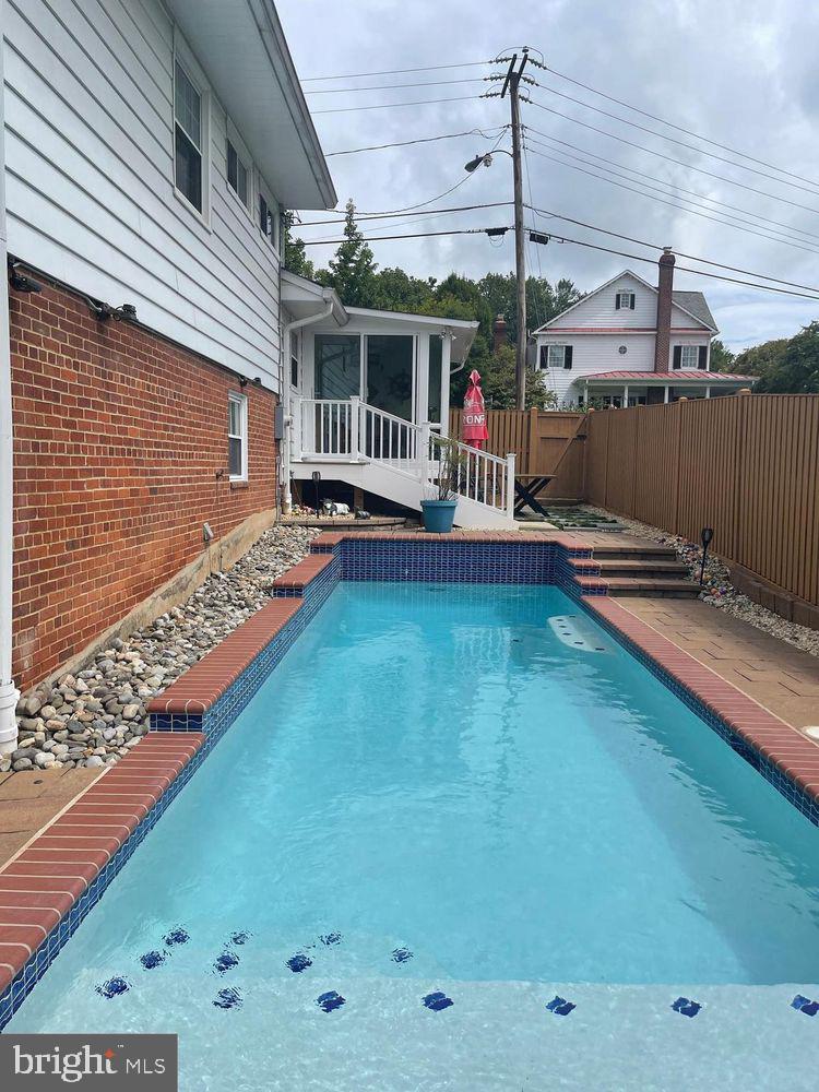 YORKTOWN - Residential Lease