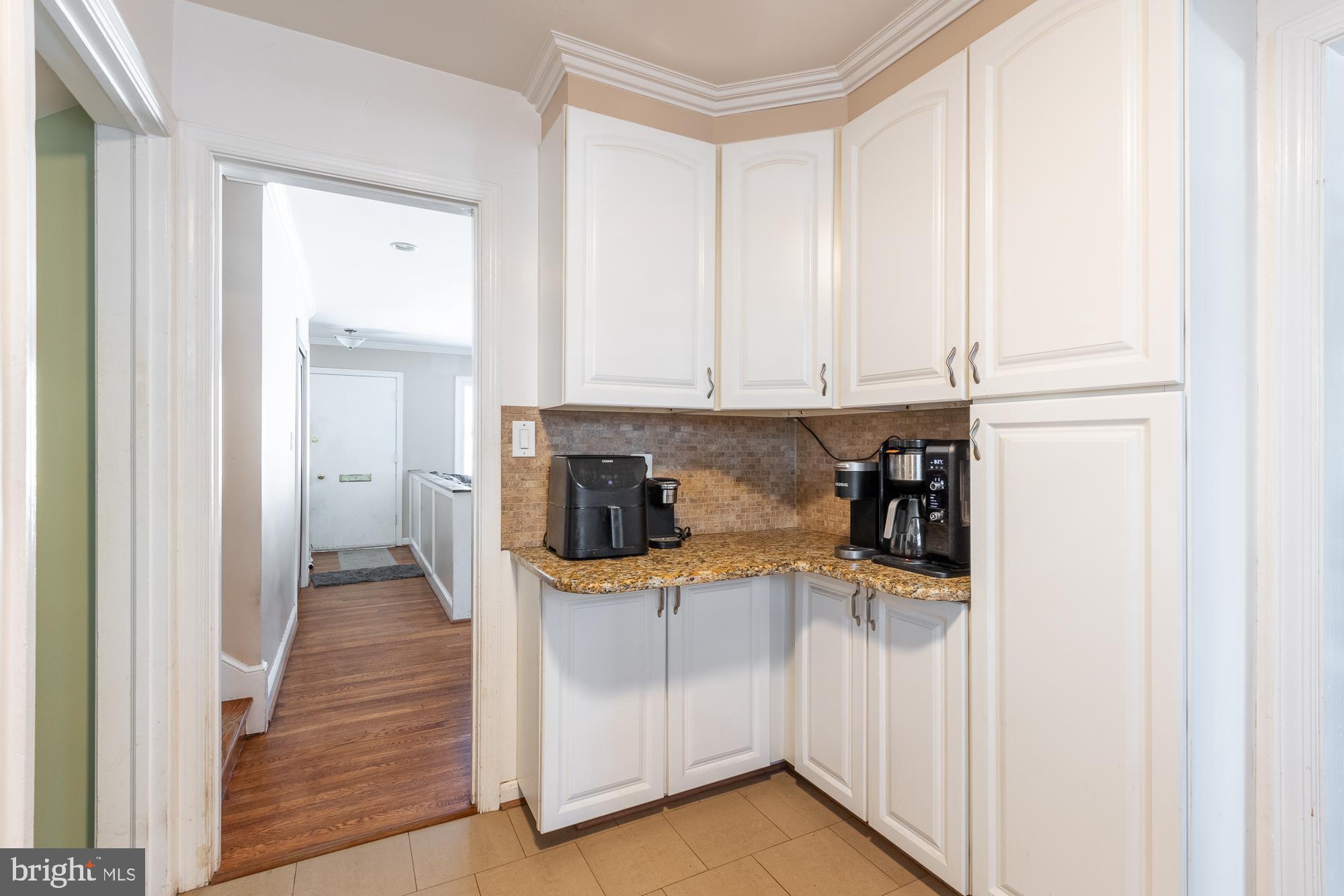 YORKTOWN - Residential Lease