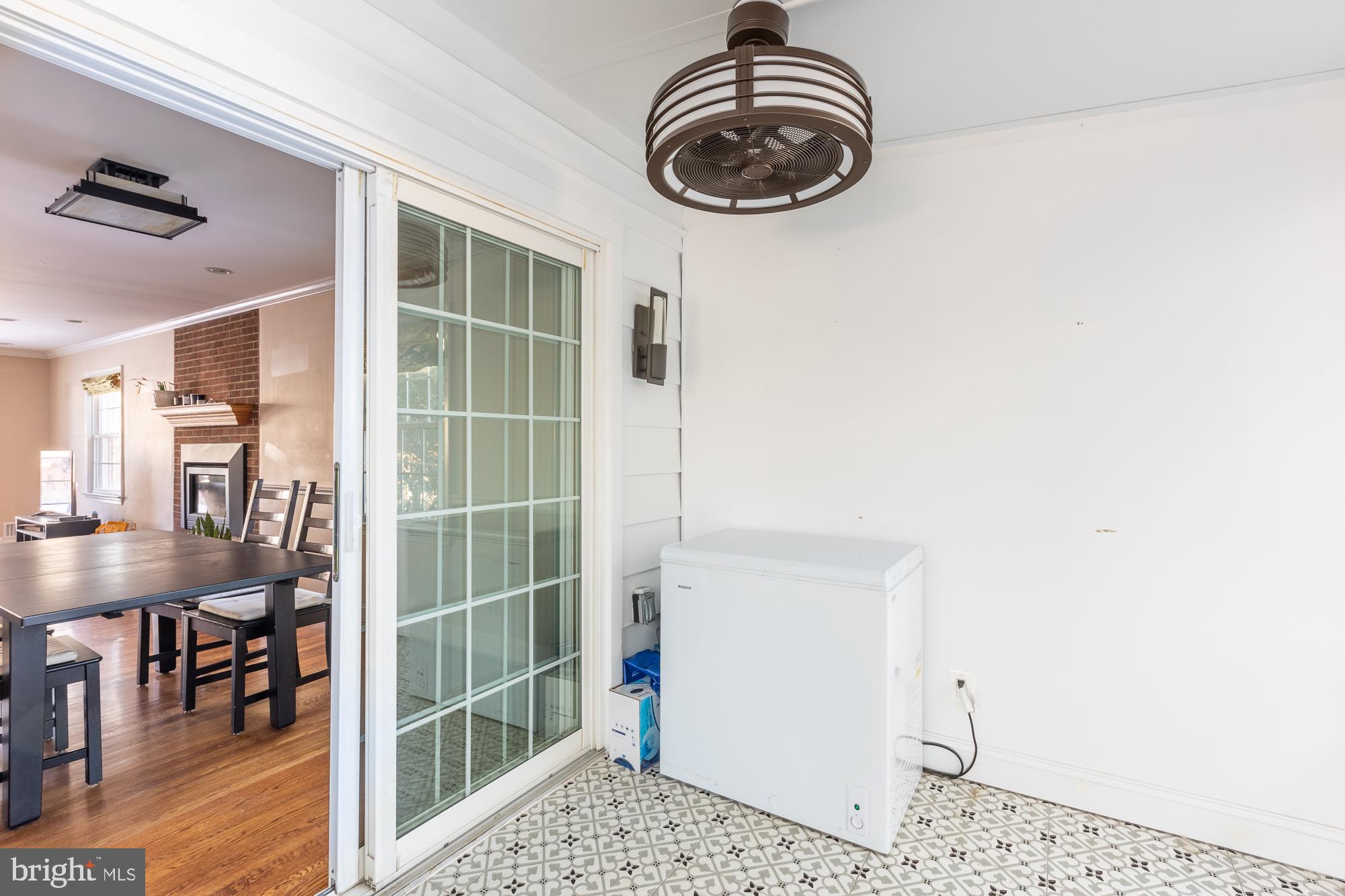 YORKTOWN - Residential Lease