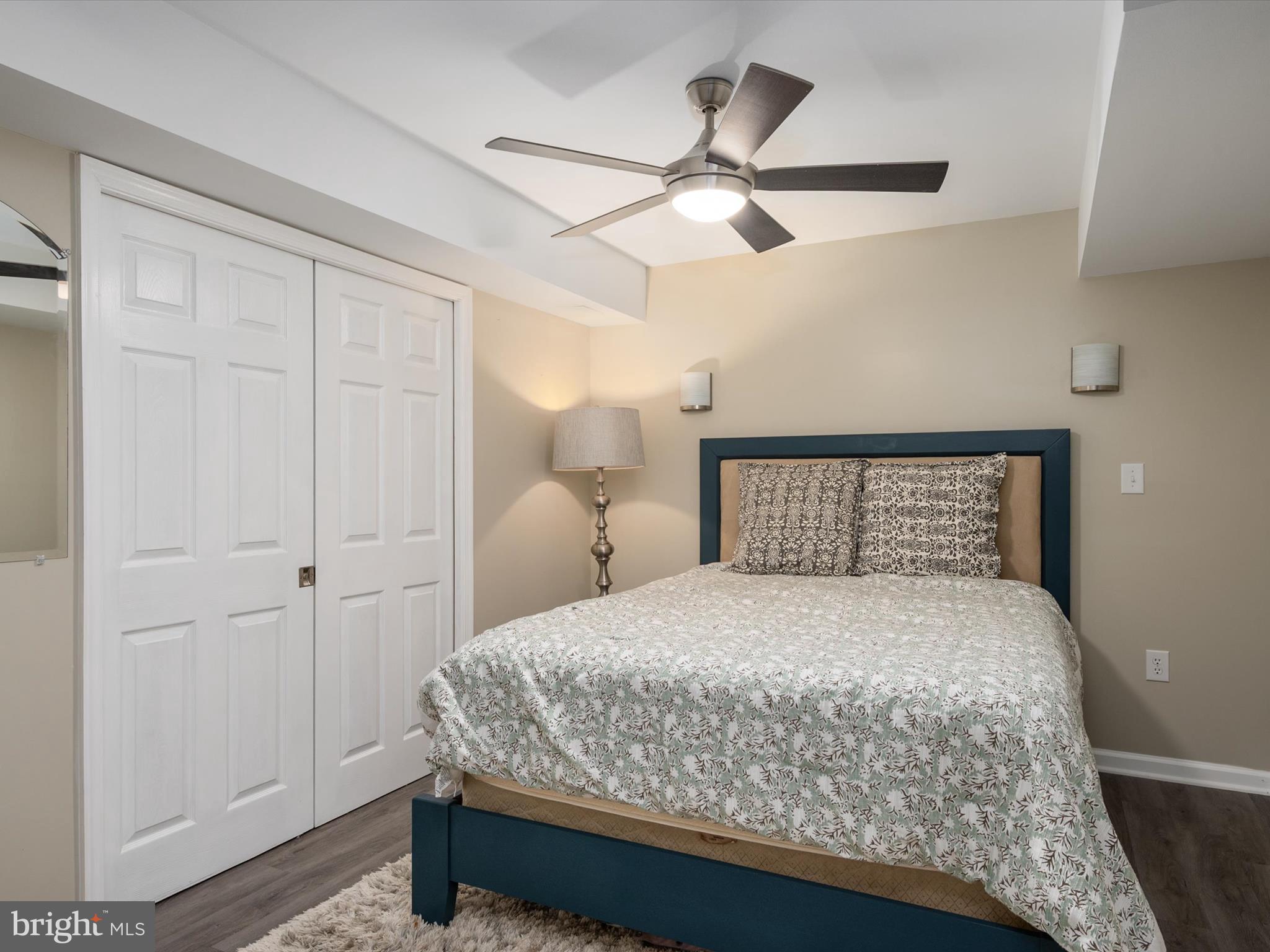 MEADOWS EDGE - Residential