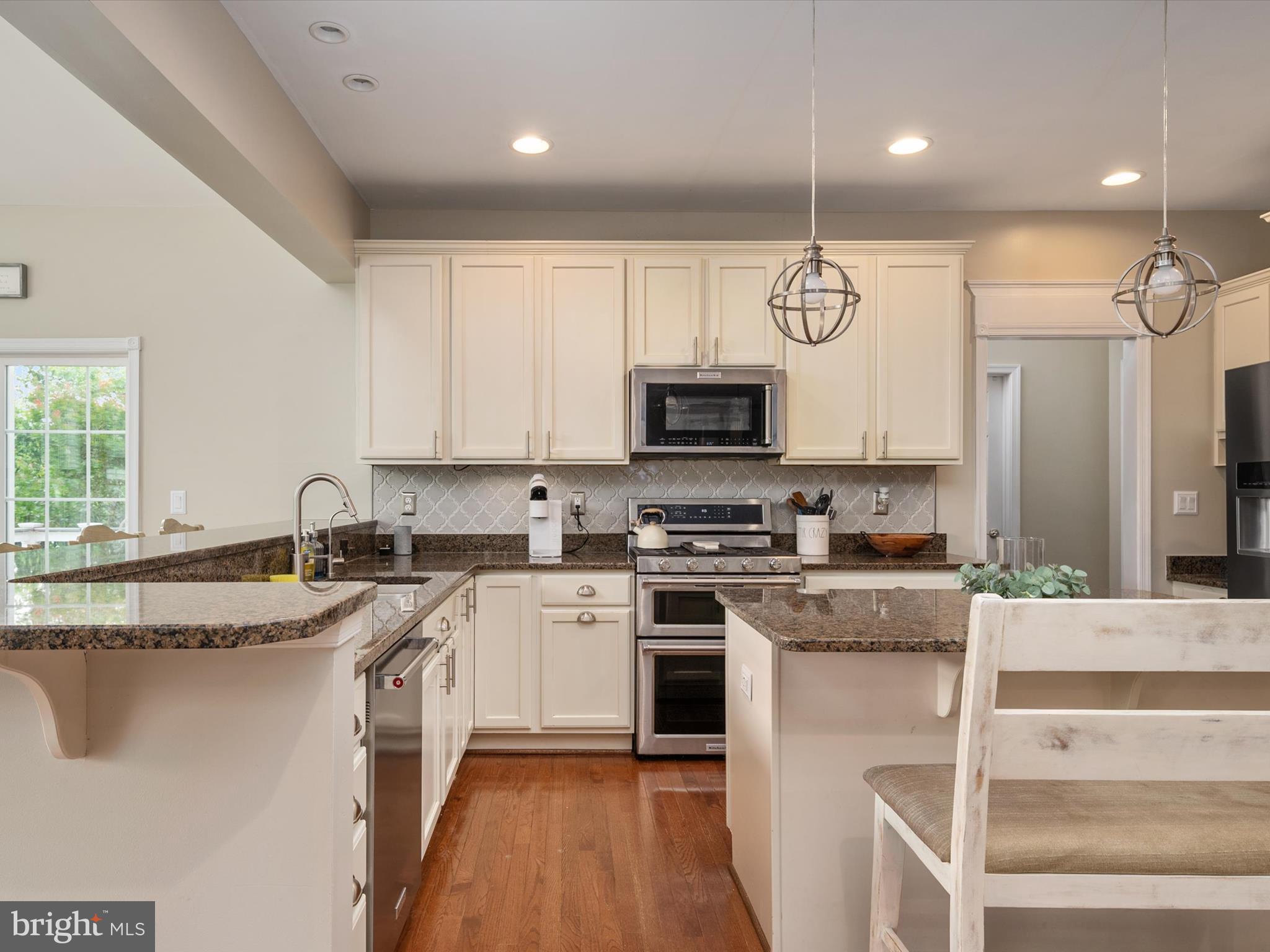 MEADOWS EDGE - Residential