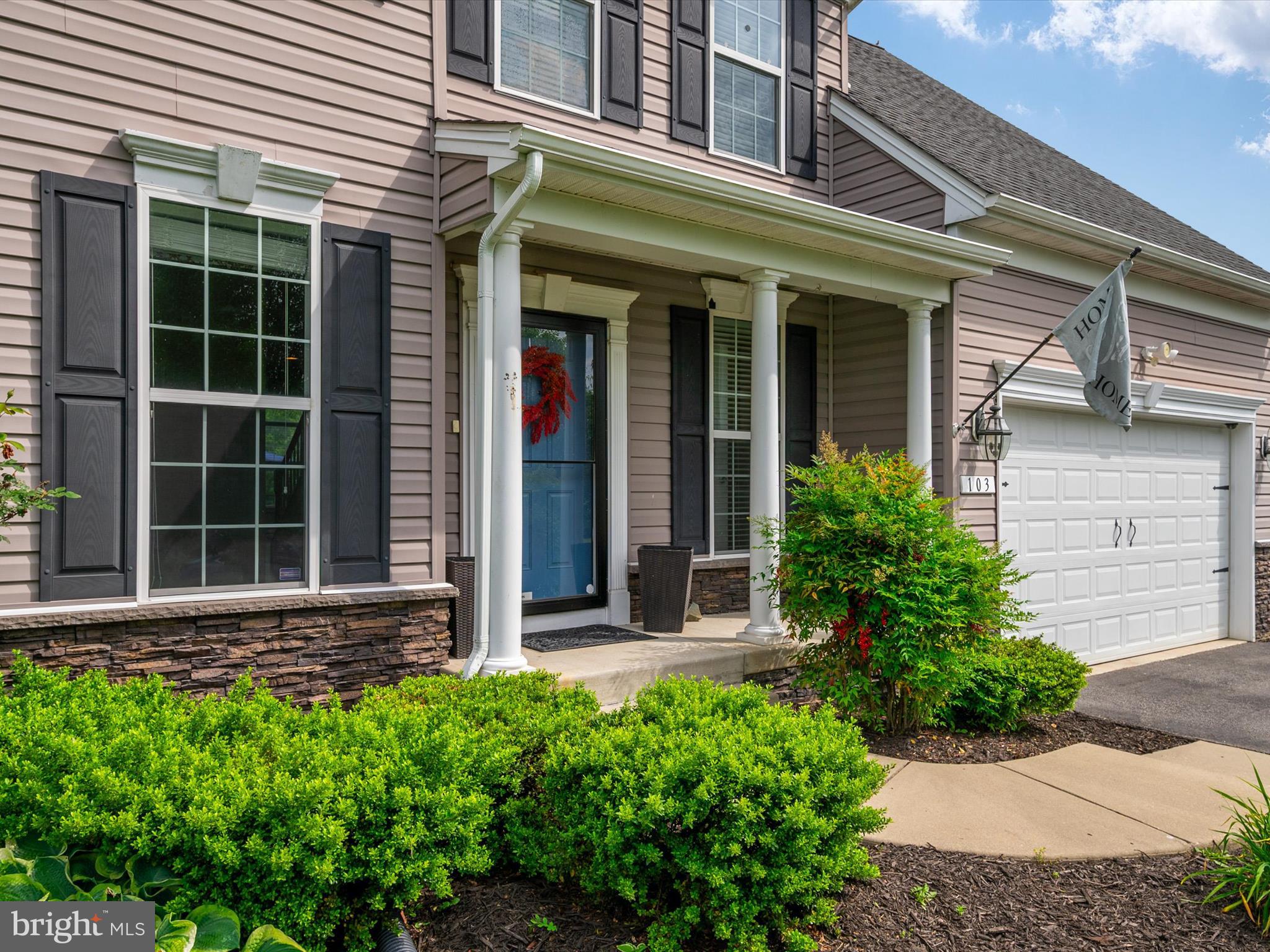 MEADOWS EDGE - Residential