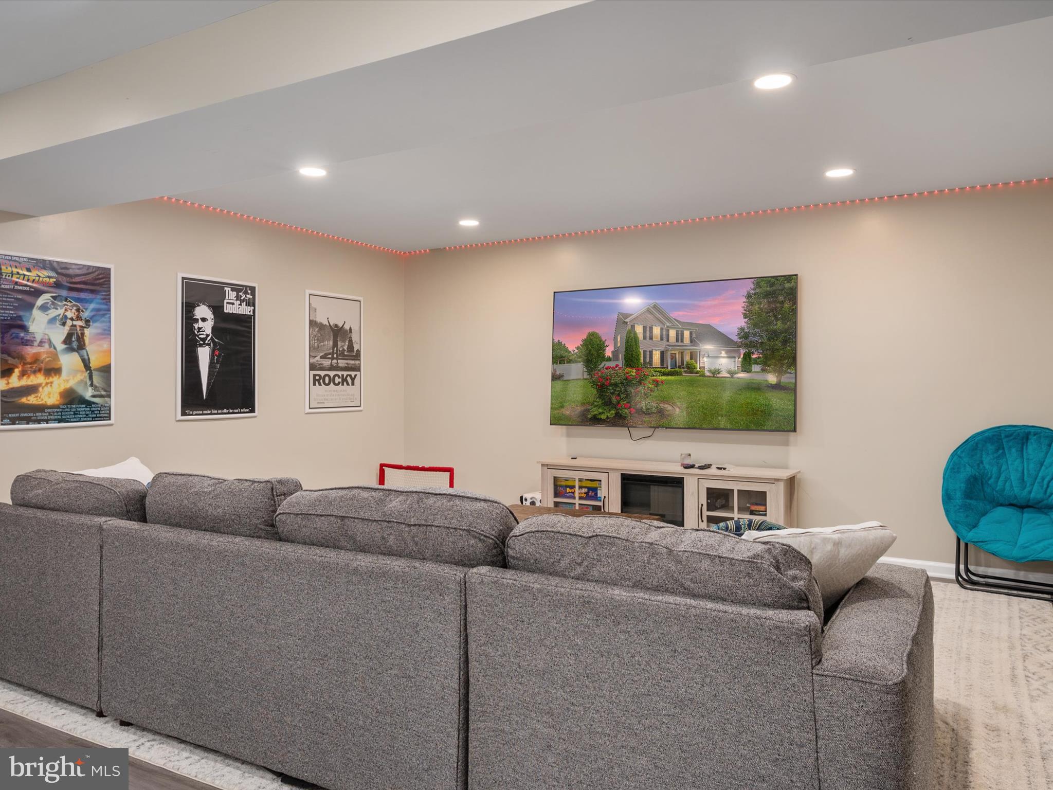 MEADOWS EDGE - Residential