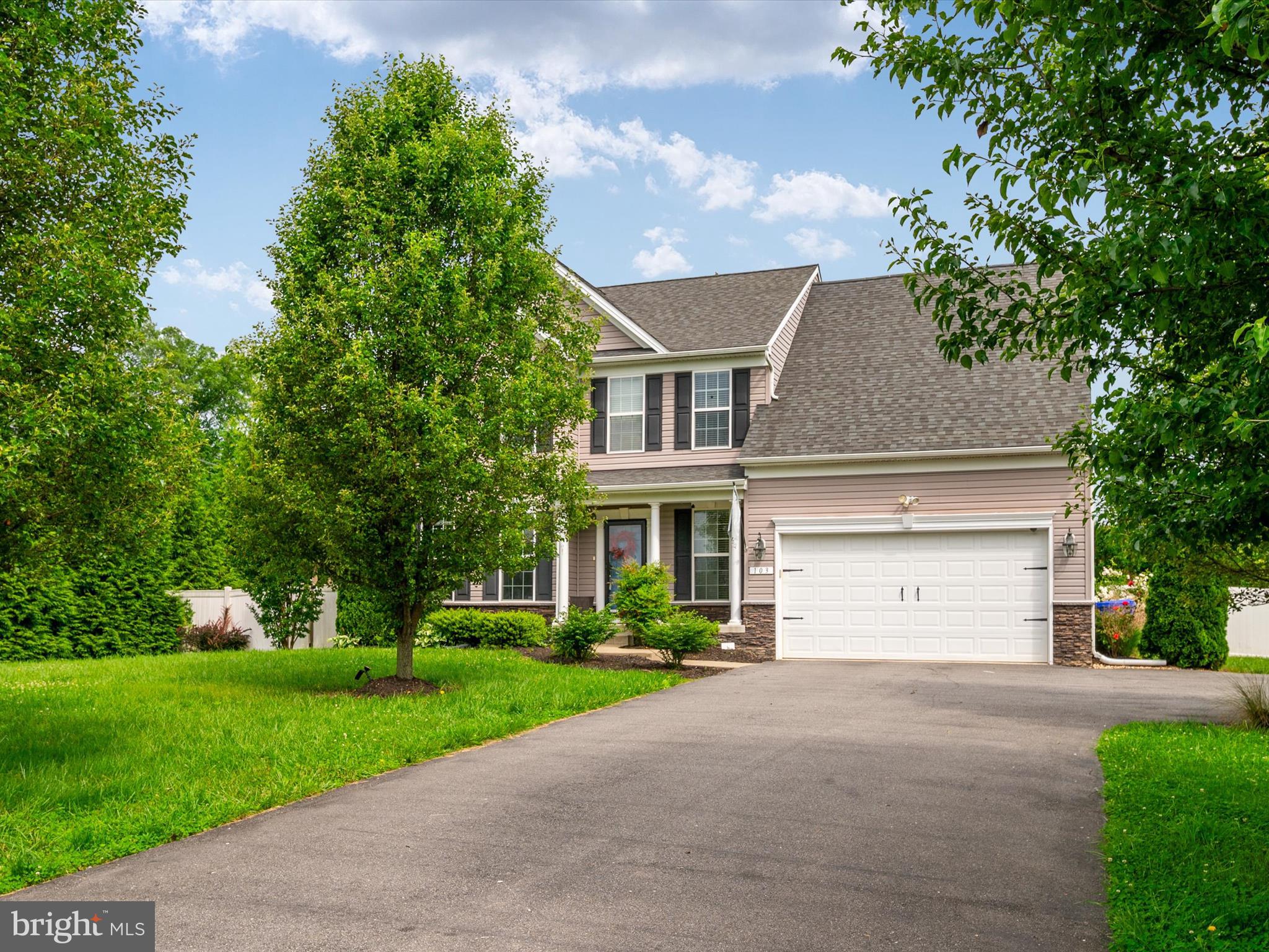 MEADOWS EDGE - Residential