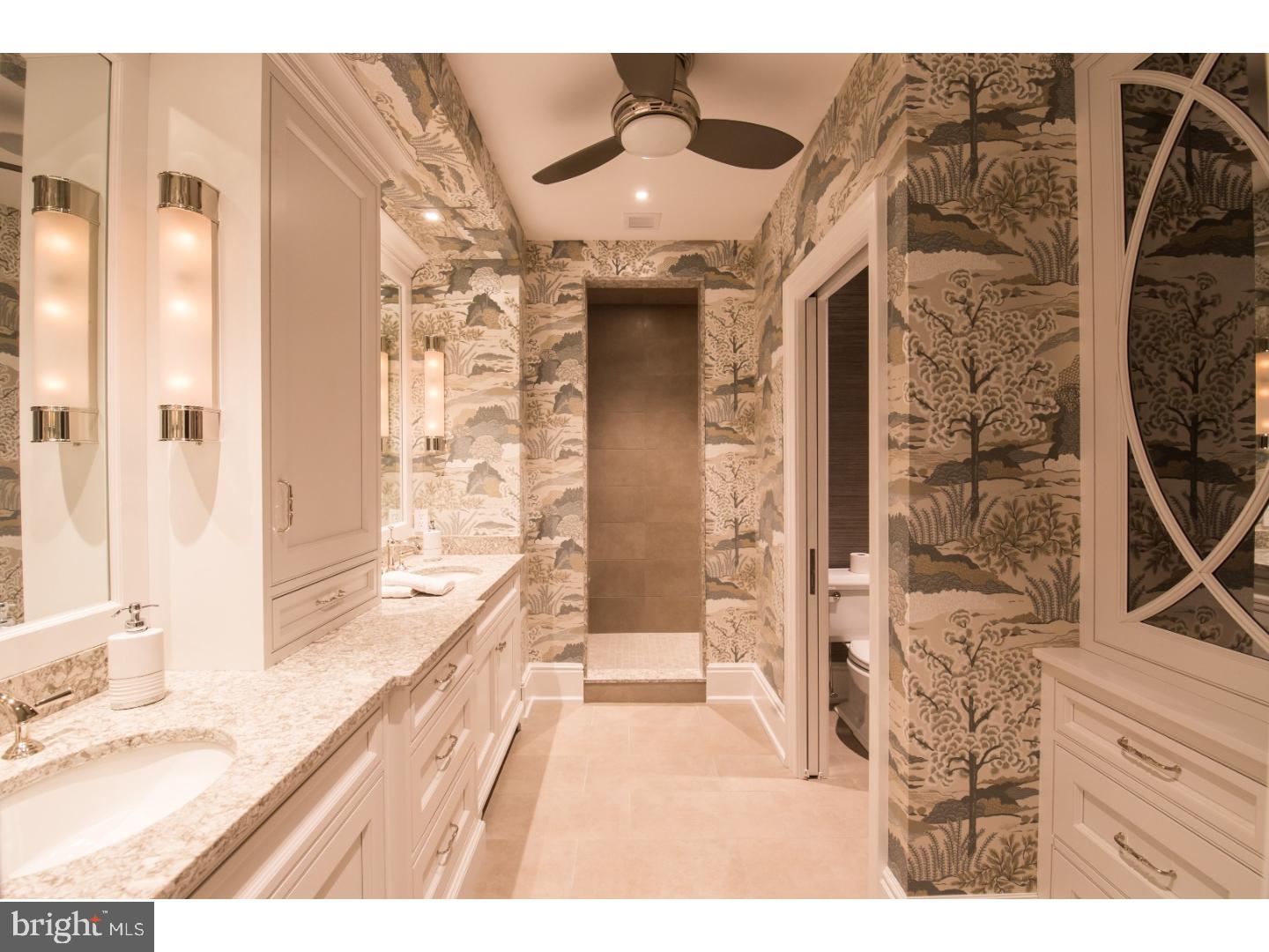 CHESTNUT HILL - Residential