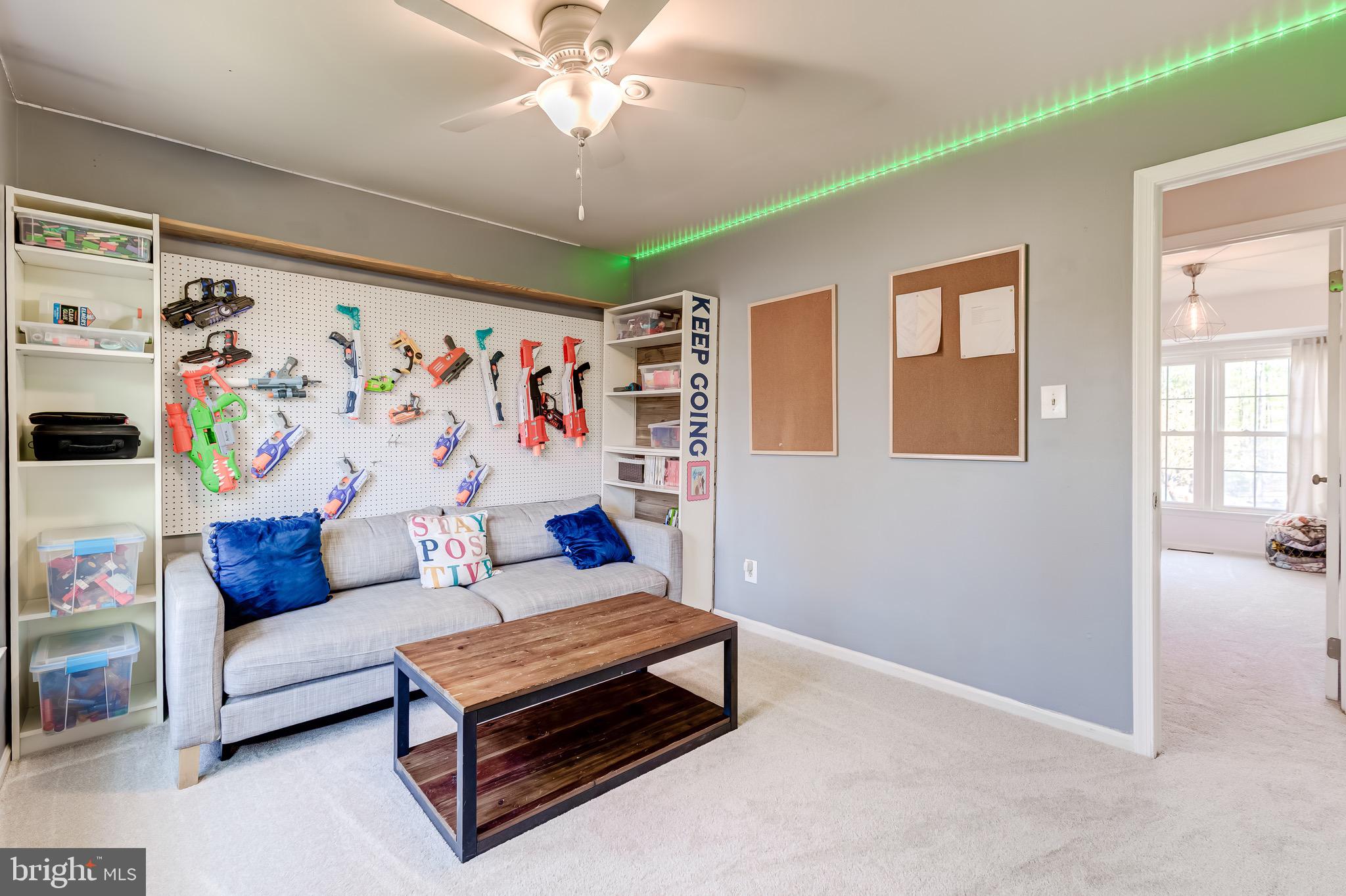 LAKE RIDGE - Residential