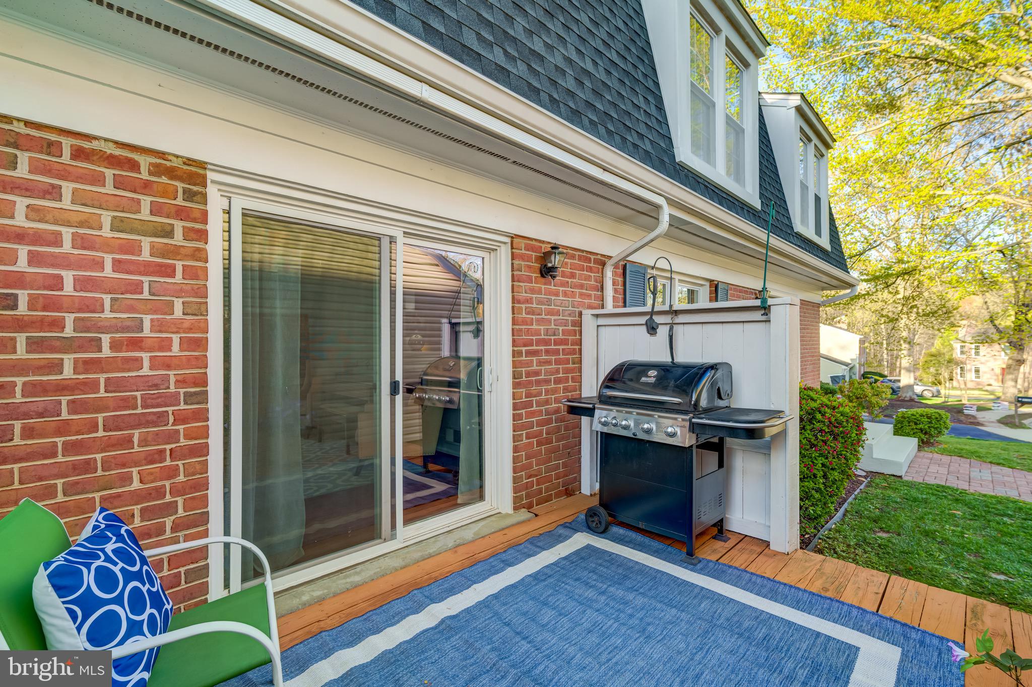 LAKE RIDGE - Residential