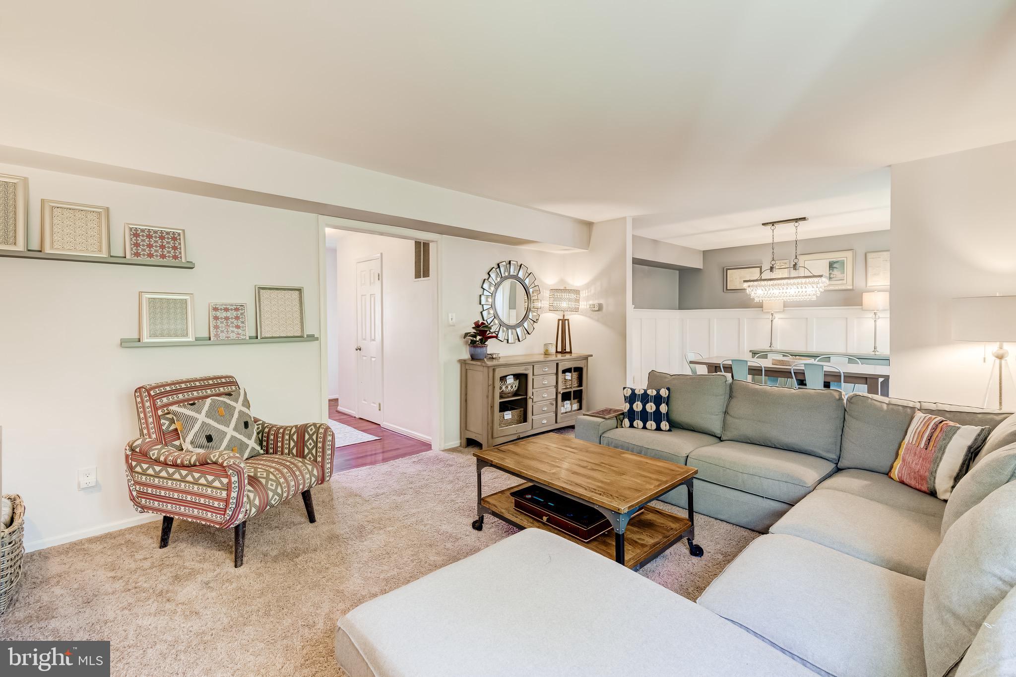 LAKE RIDGE - Residential