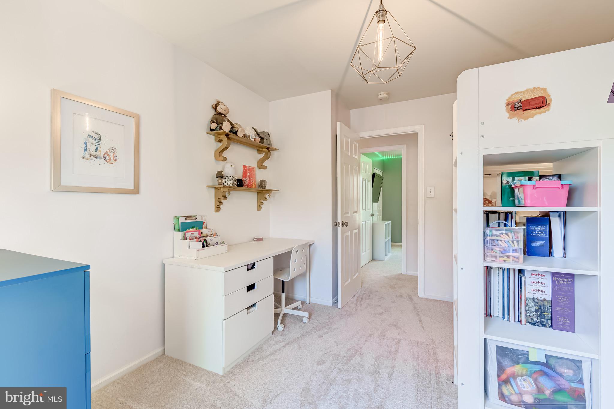 LAKE RIDGE - Residential