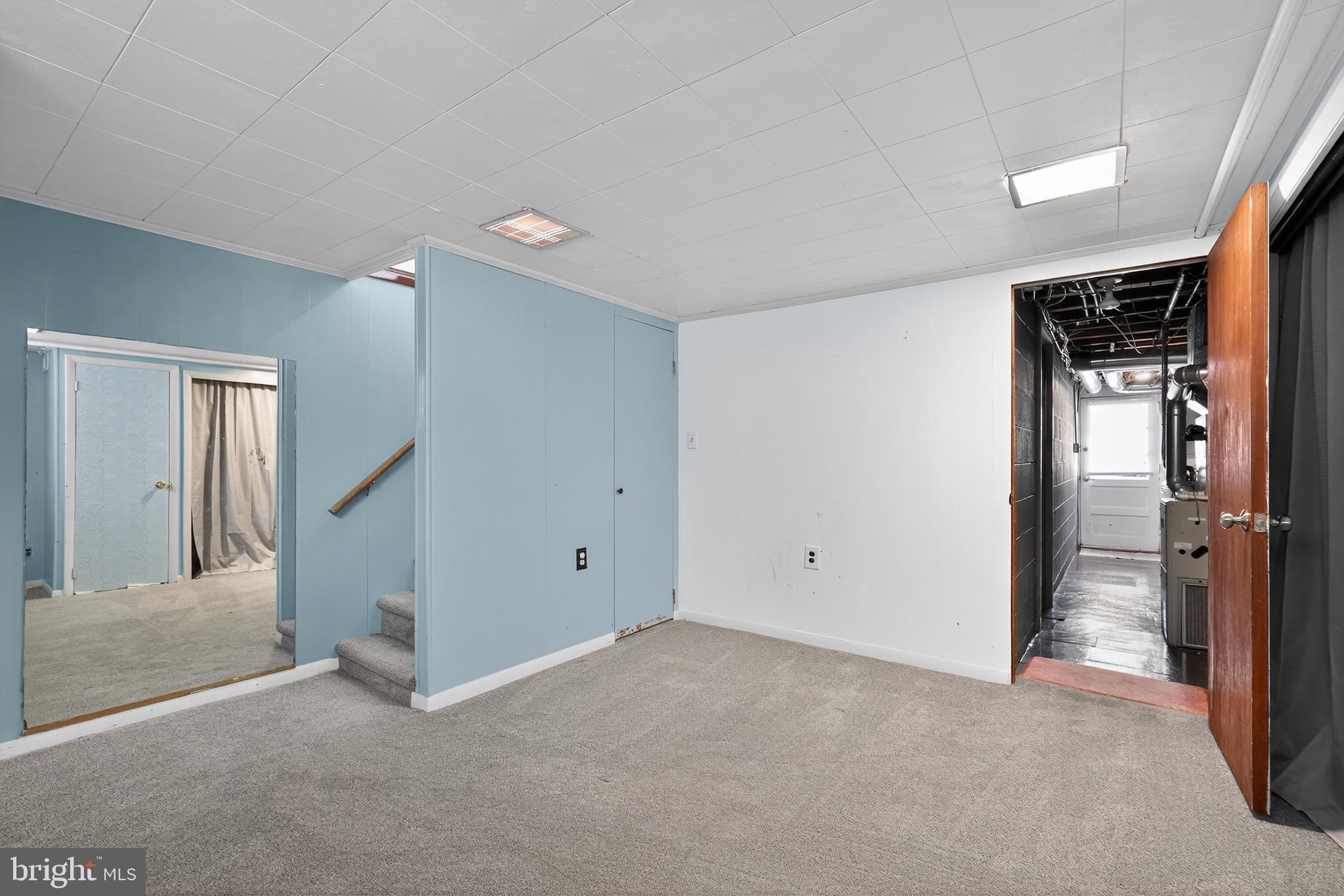 ROXBOROUGH - Residential