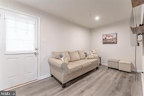 235 HAMILTON LANE