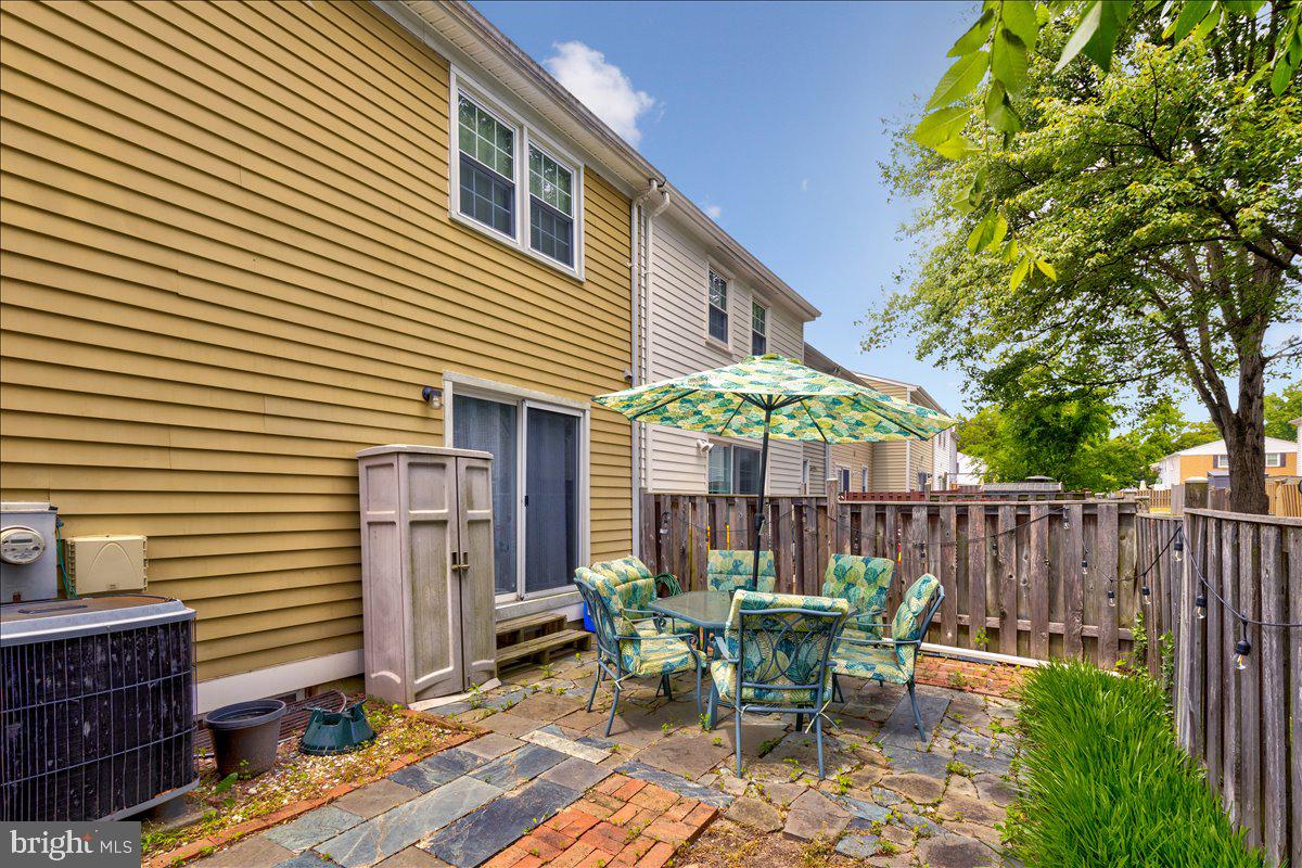 CROFTON SQUARE - Residential