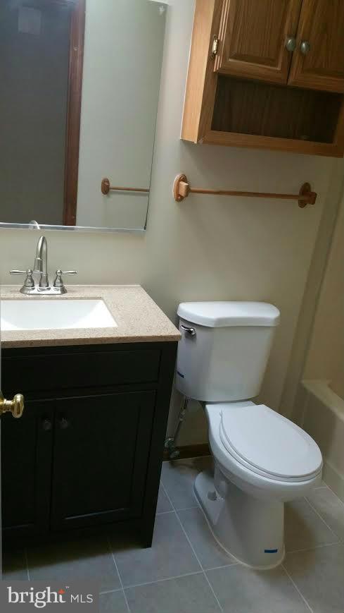 LAKE WILDERNESS - Residential