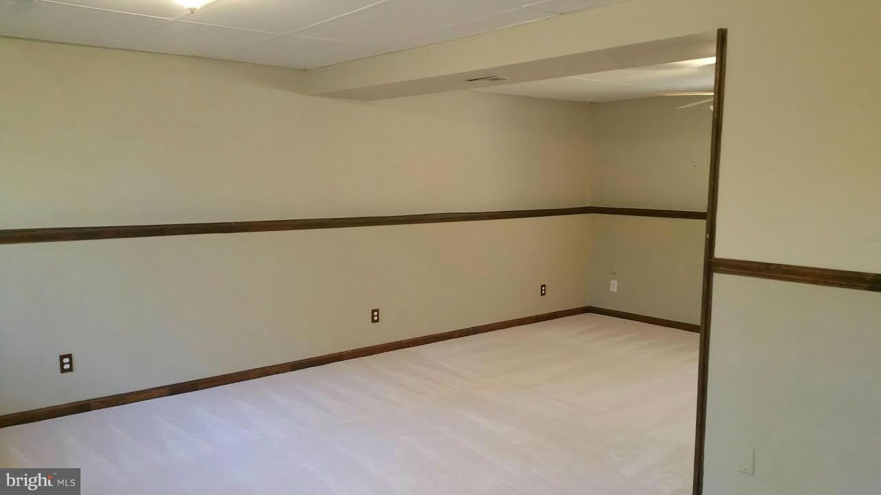 LAKE WILDERNESS - Residential