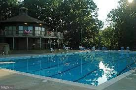 LAKE WILDERNESS - Residential