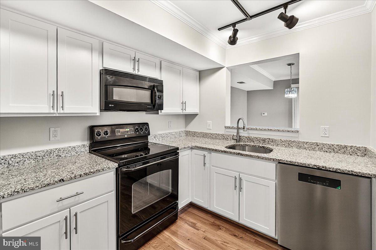 GERMANTOWN - Residential