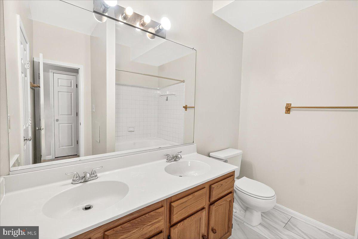 GERMANTOWN - Residential