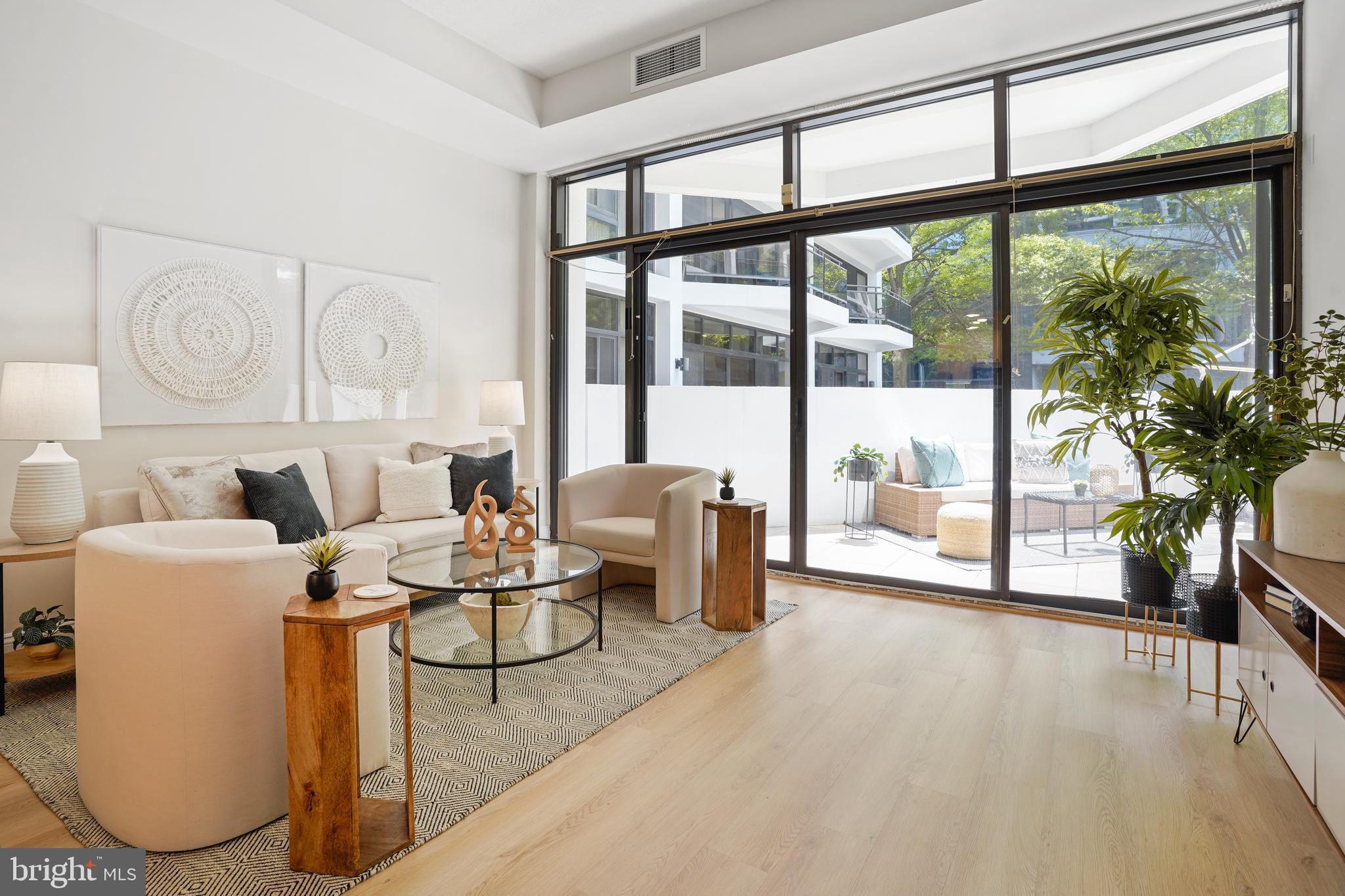 THE ATRIUM - Residential