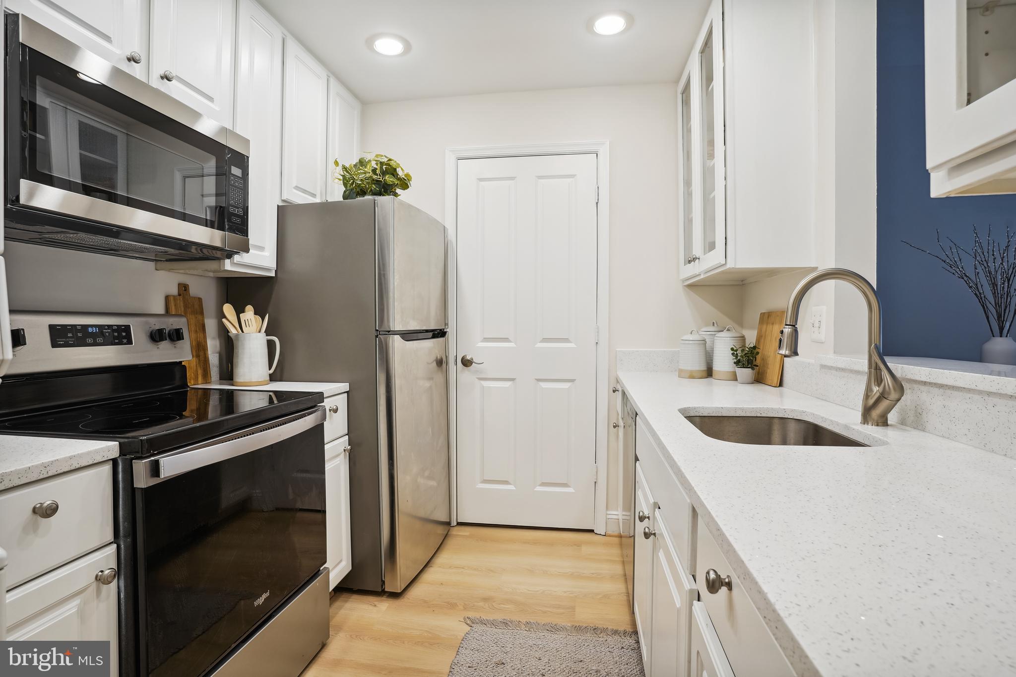 THE ATRIUM - Residential