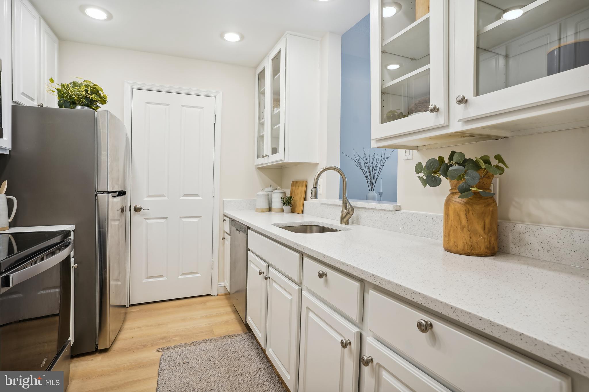 THE ATRIUM - Residential