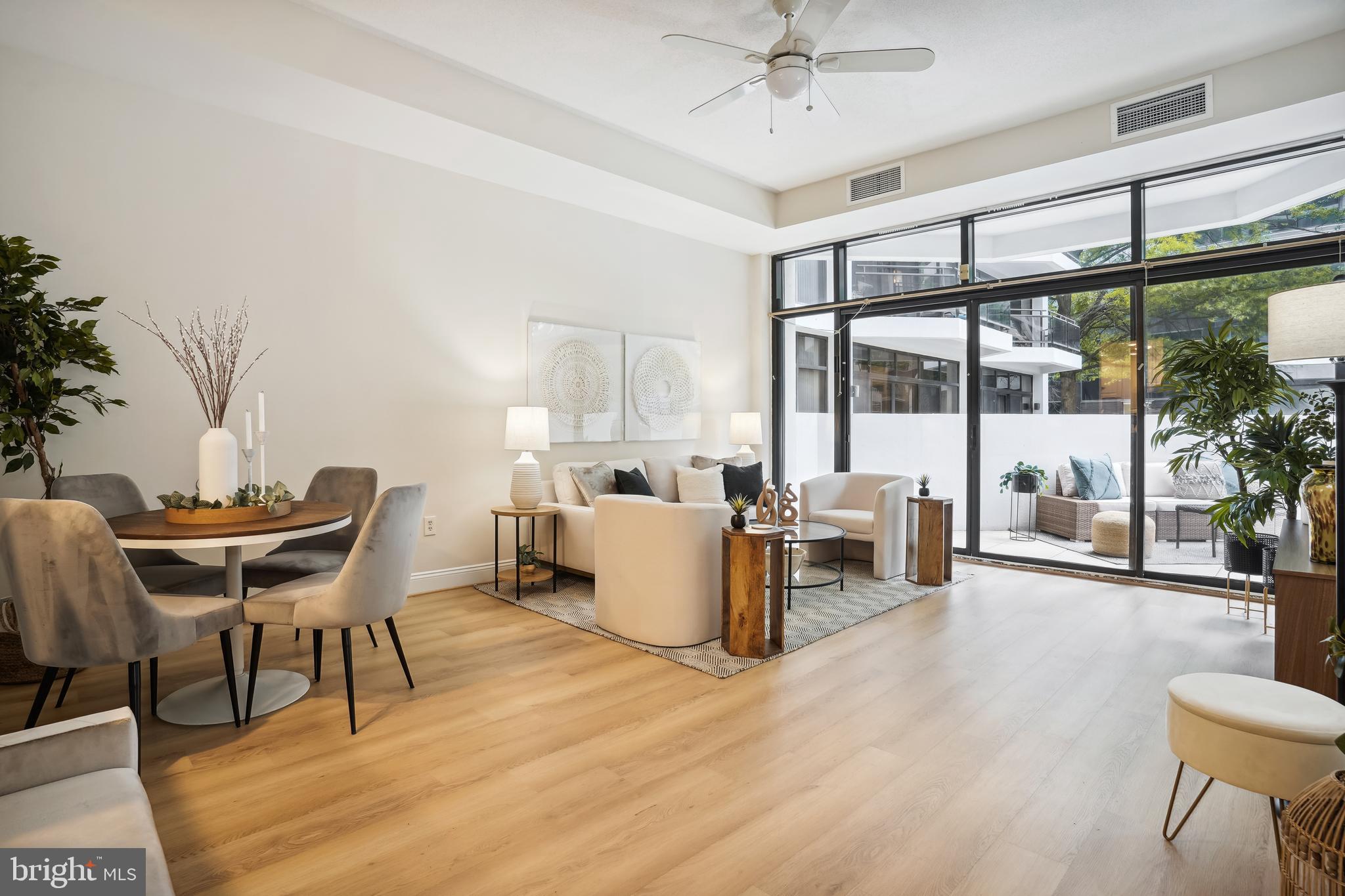 THE ATRIUM - Residential