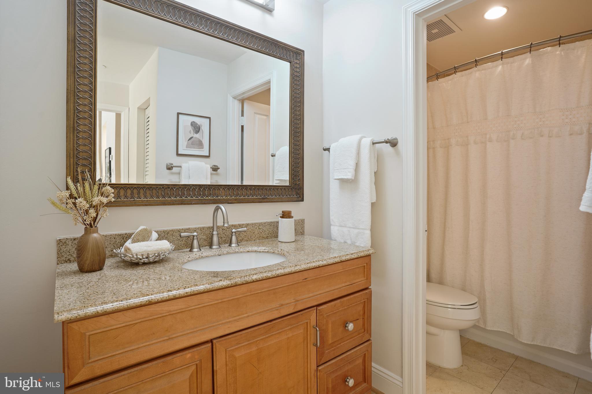 THE ATRIUM - Residential