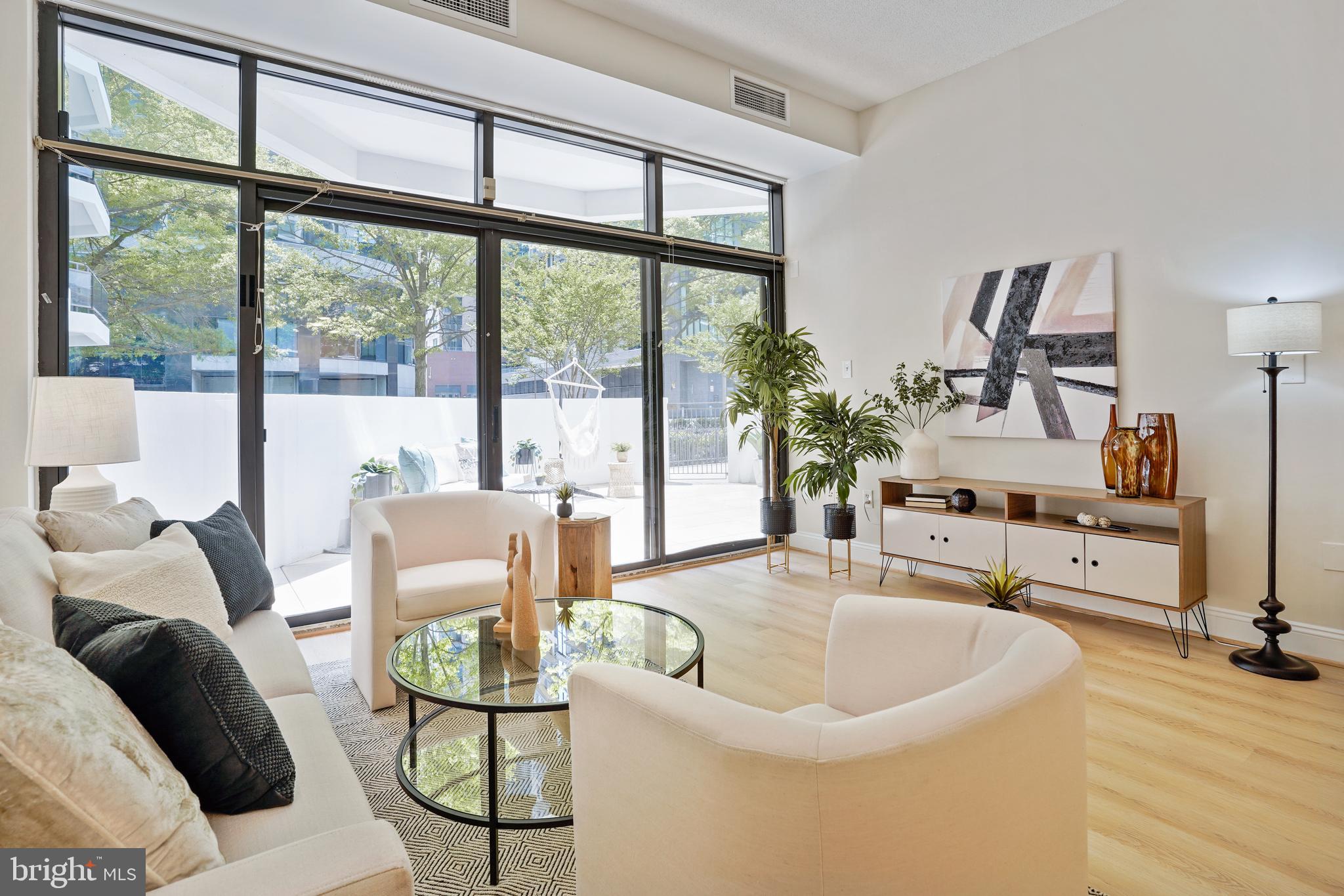 THE ATRIUM - Residential