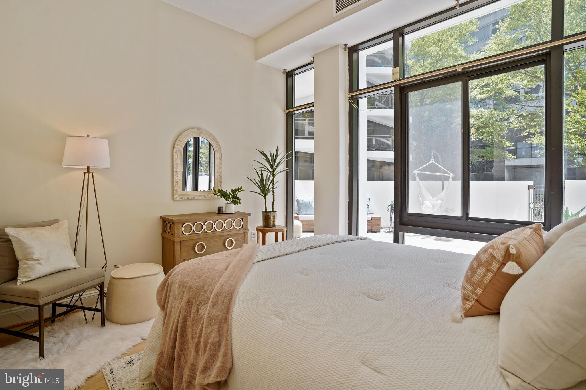 THE ATRIUM - Residential