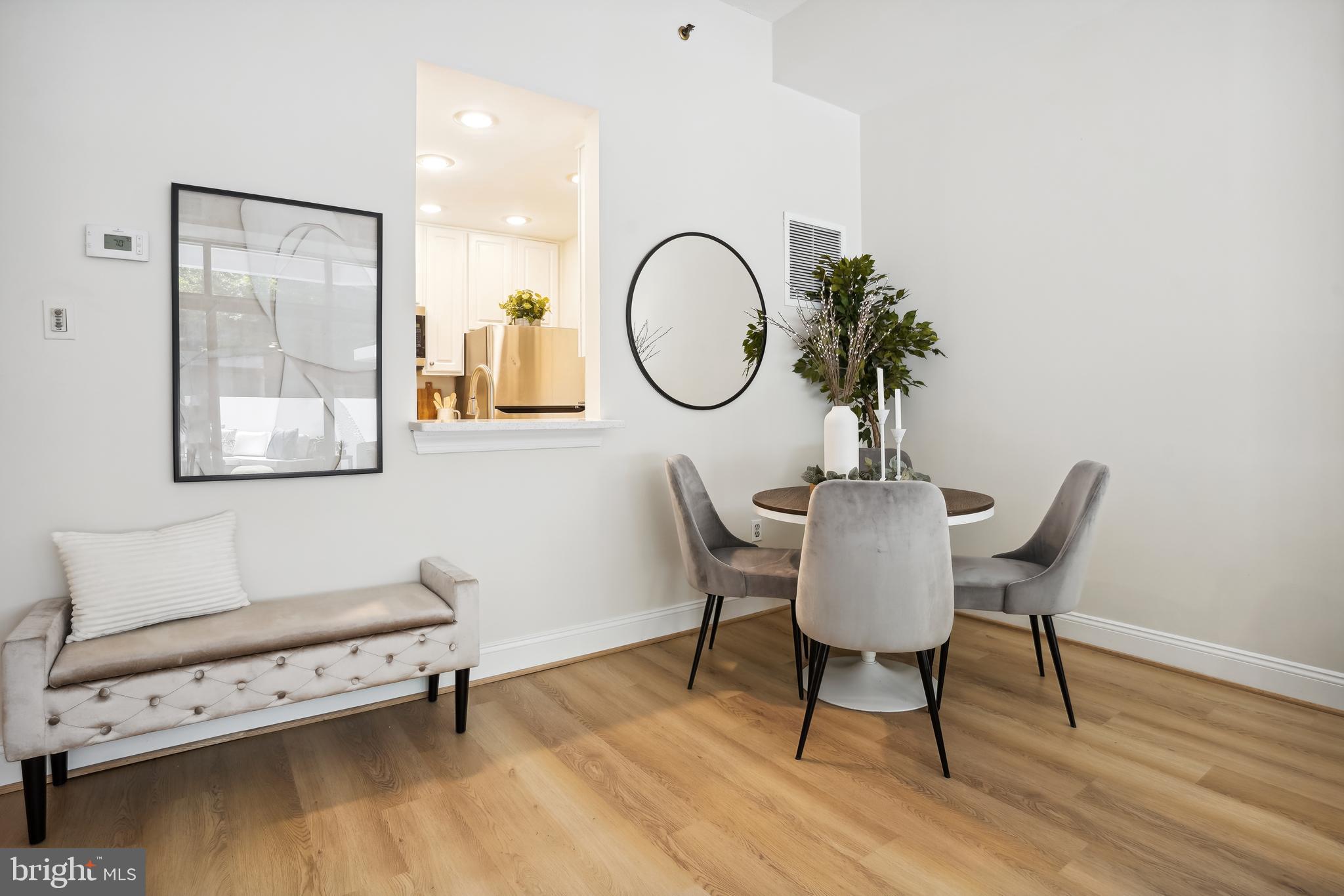 THE ATRIUM - Residential