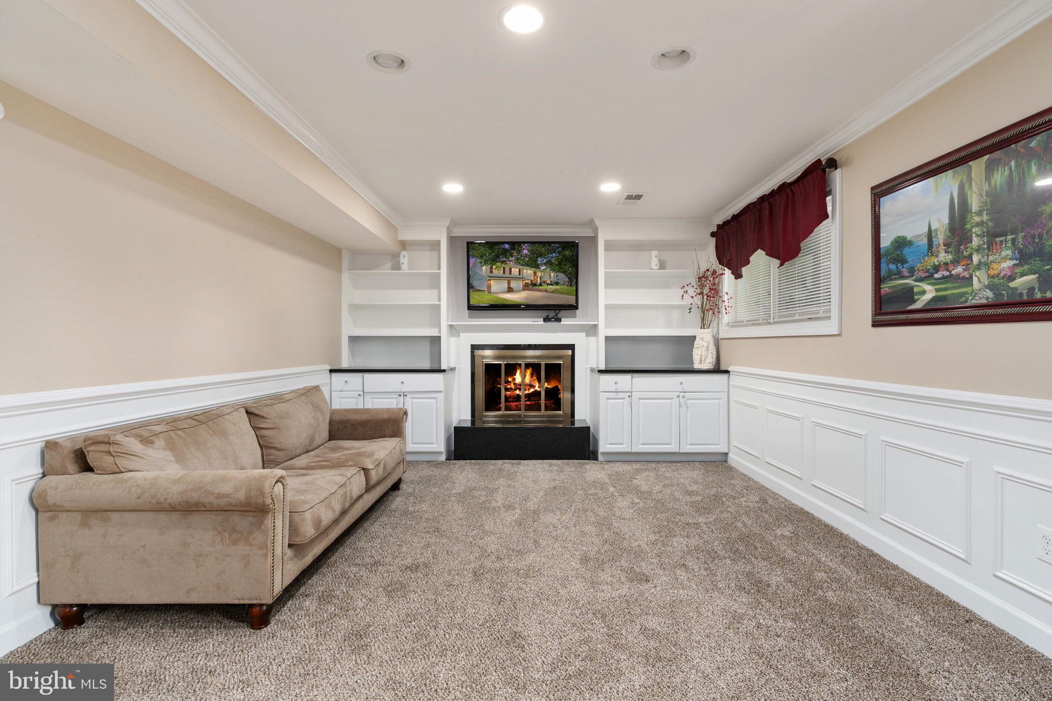 MONTICELLO WOODS - Residential