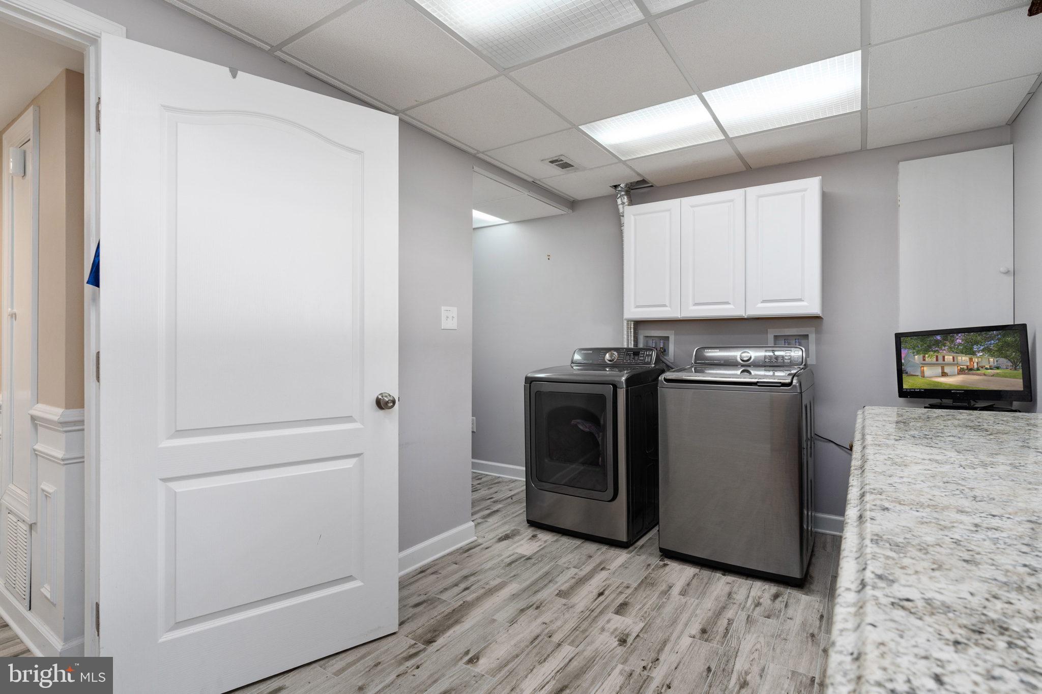 MONTICELLO WOODS - Residential