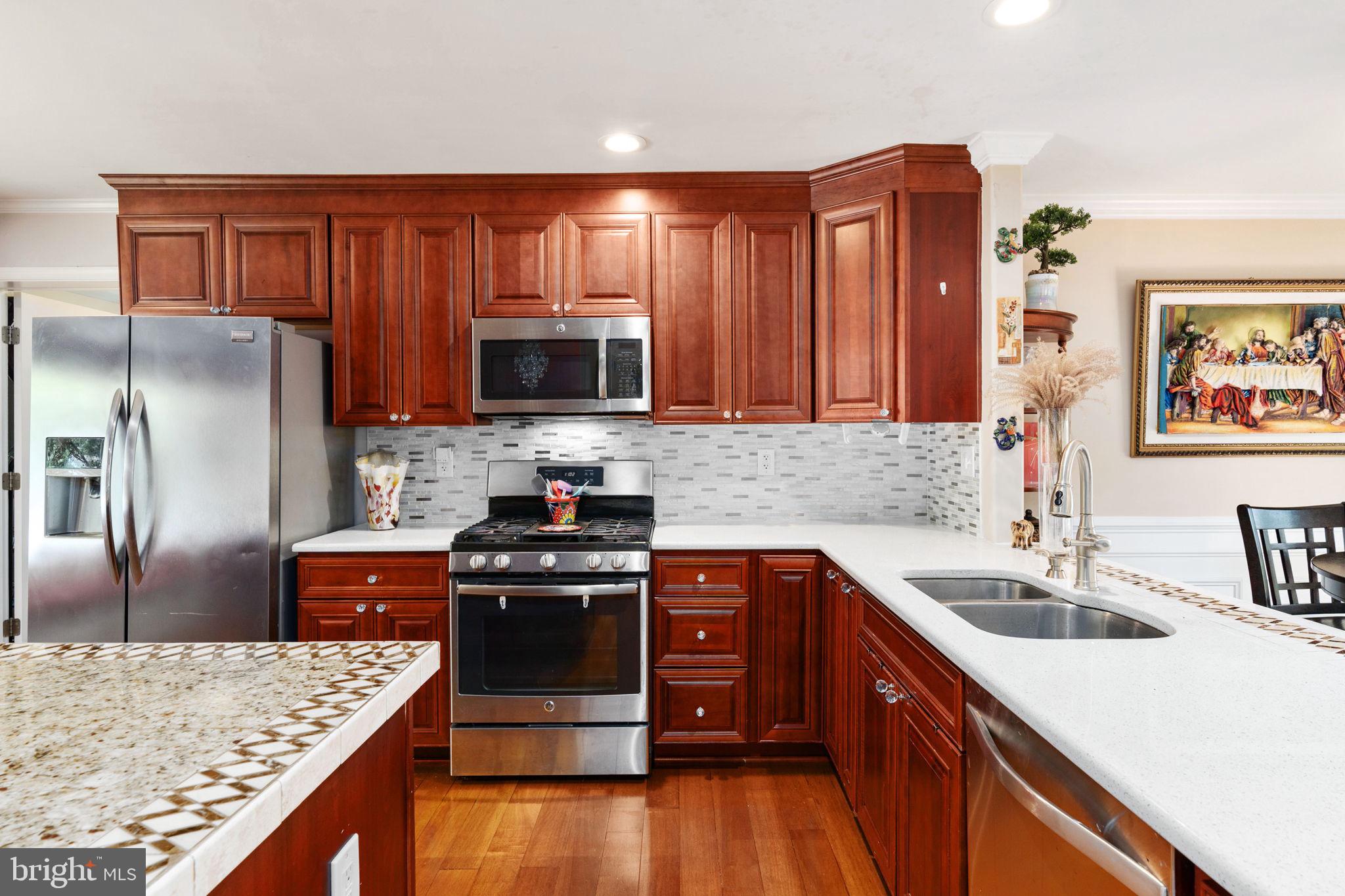 MONTICELLO WOODS - Residential