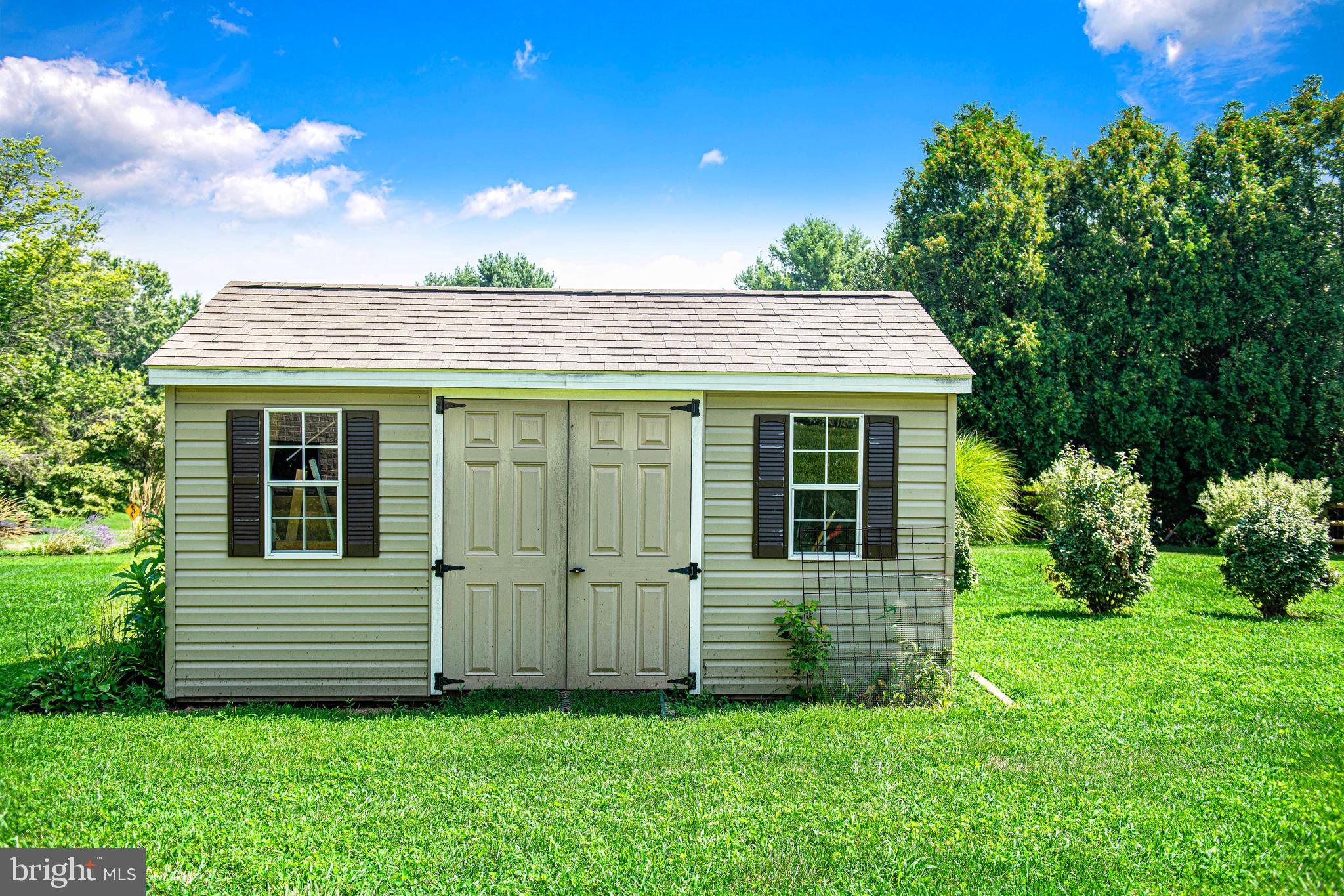 QUIET INHERITANCE - Residential